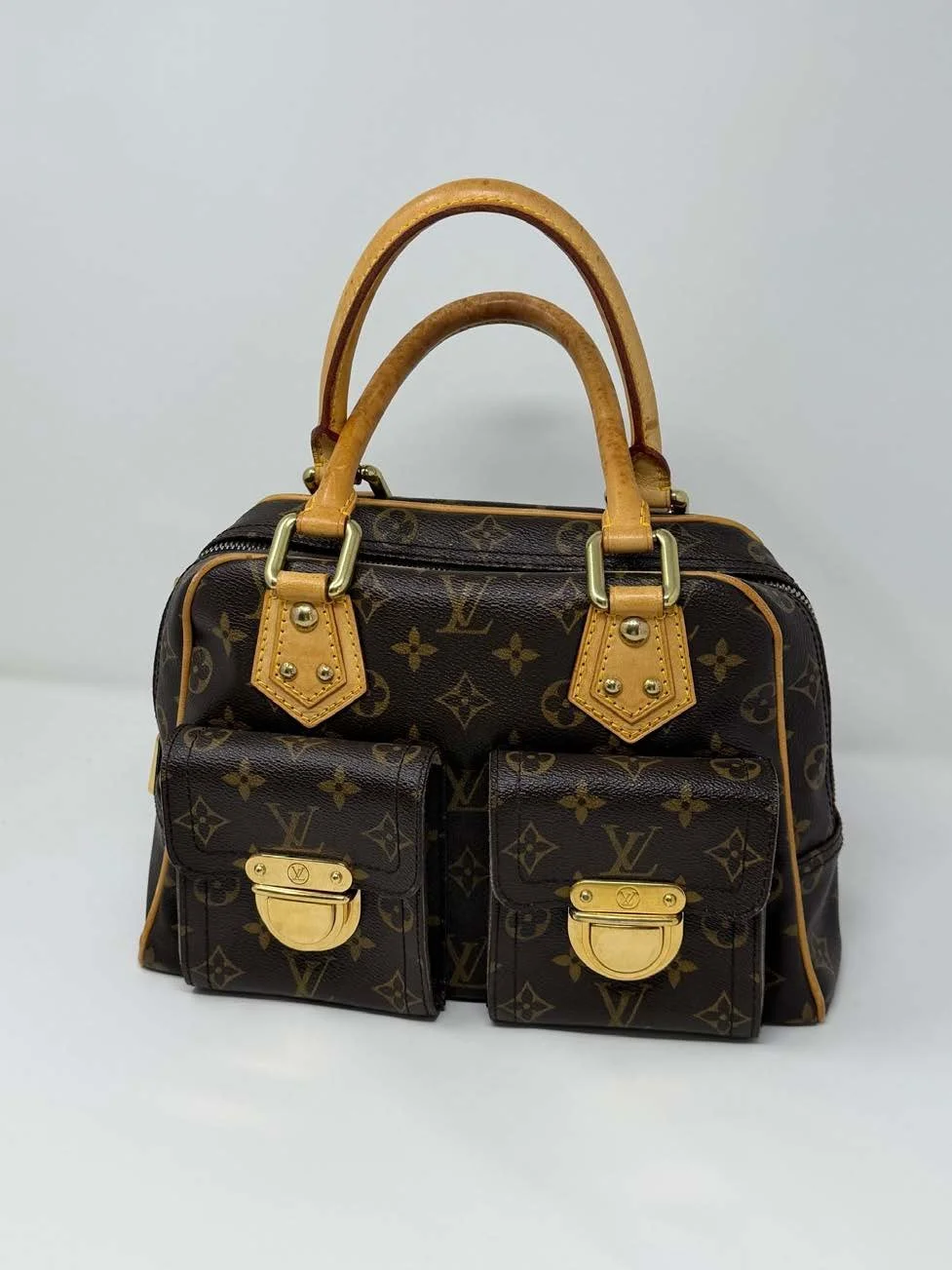 Louis_Vuitton_Monogram_Manhattan_PM_1.jpg