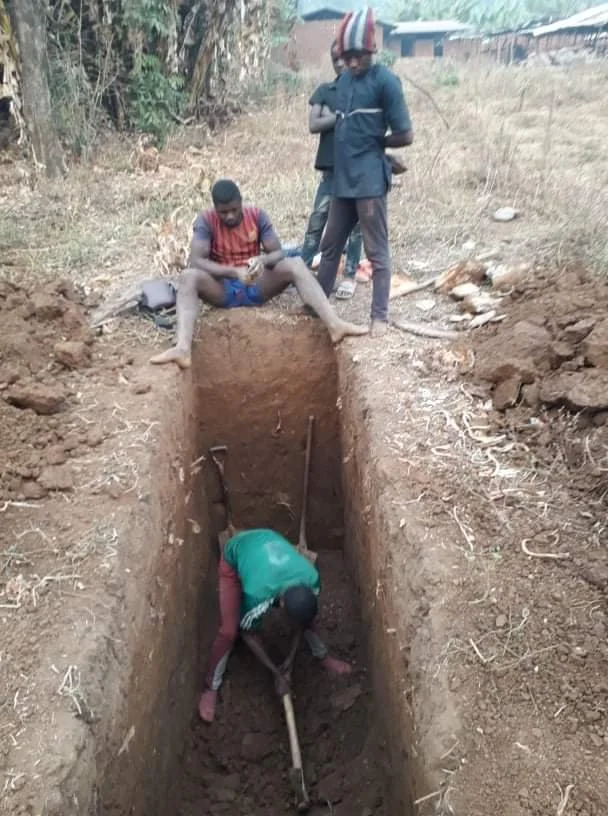  Weather and some local issues have caused a delay in work getting underway. Now that everything is cleared up, the local crew has begun to dig for the base construction of the new toilet facility. 