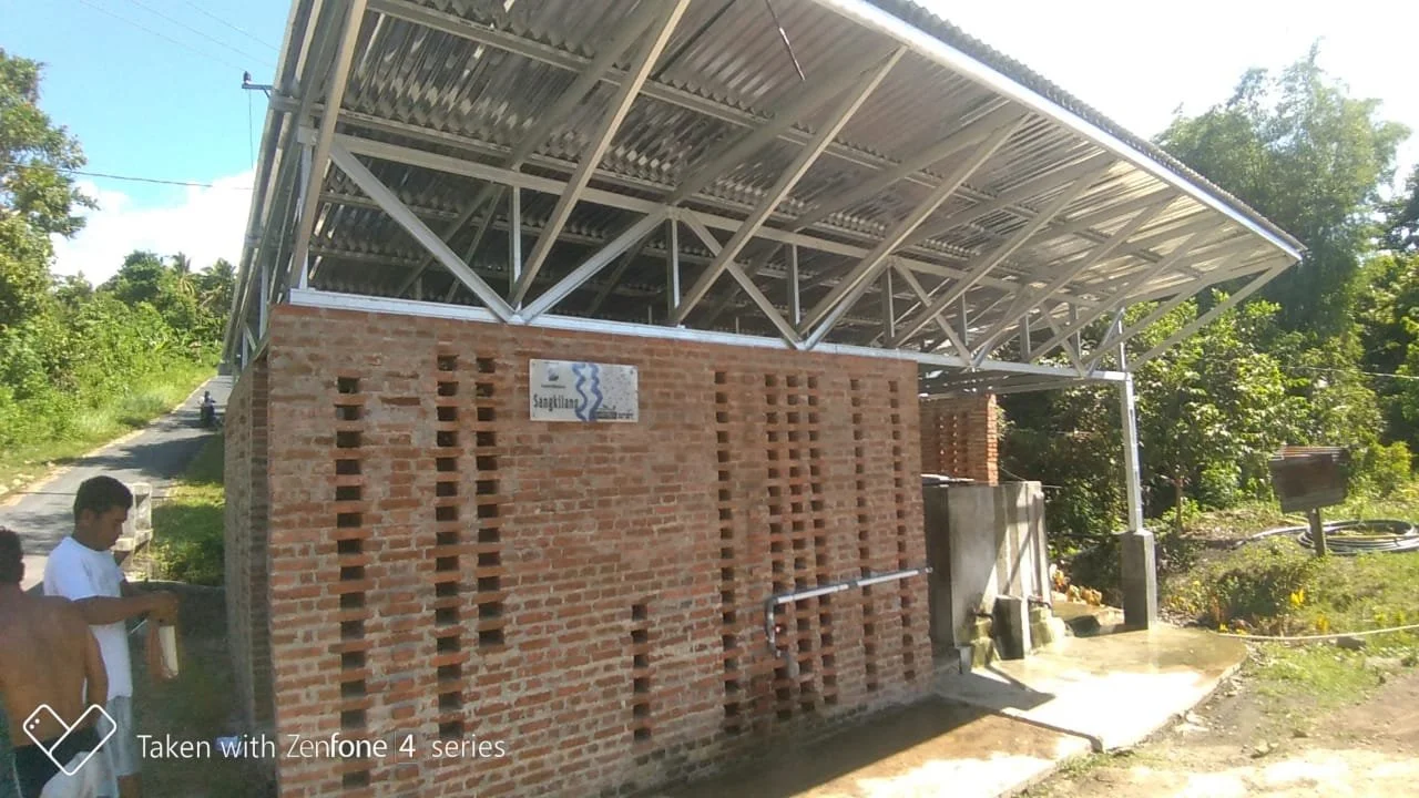  The finished structure in place and serving the local community. 