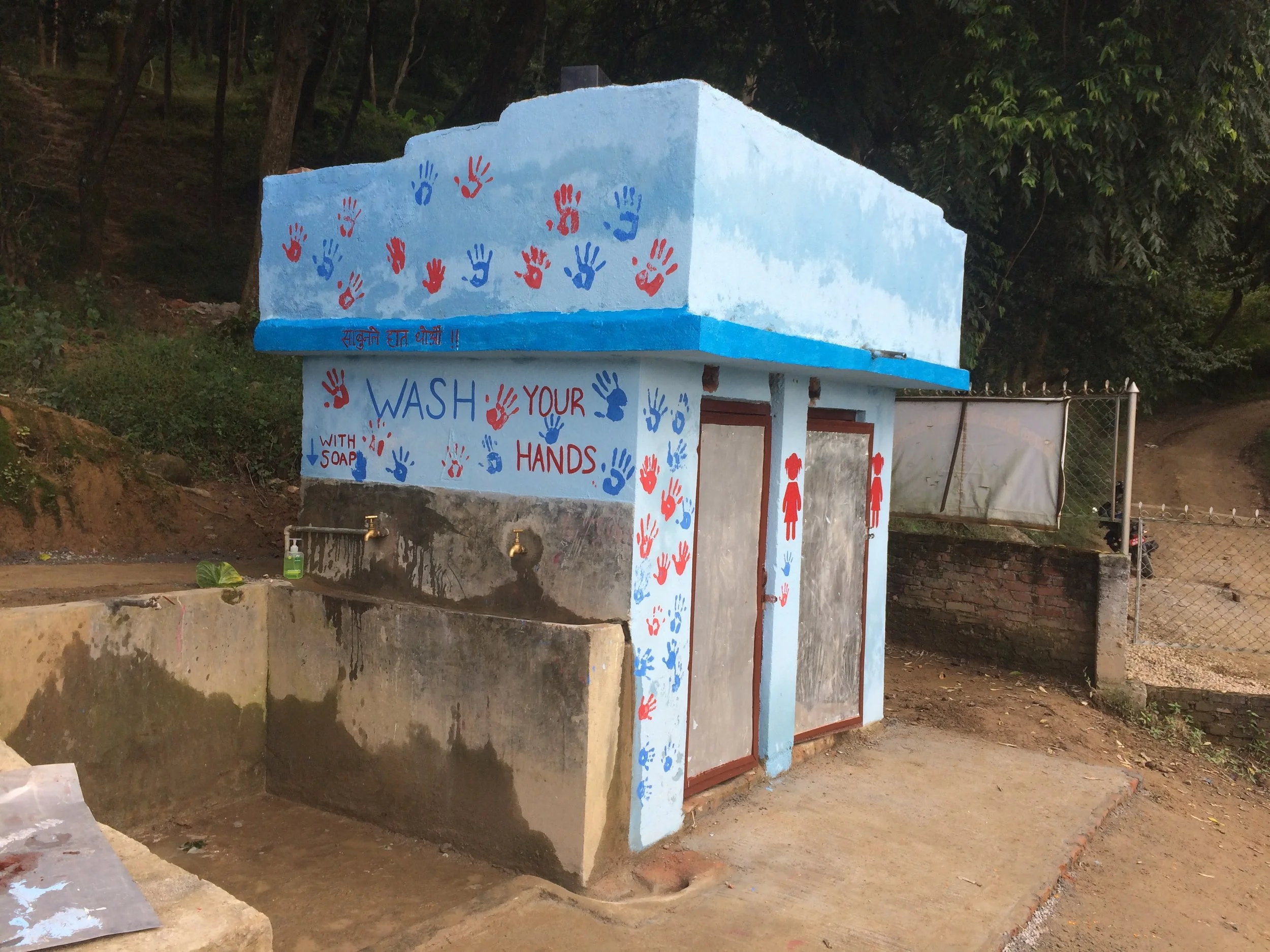  The final installation for the Deurali Sanitation Project was implemented at the Shree Santa Krishna School, located just outside the town of Bhaktapur. This was another location that suffered badly with damaged buildings due to the earthquake, leav