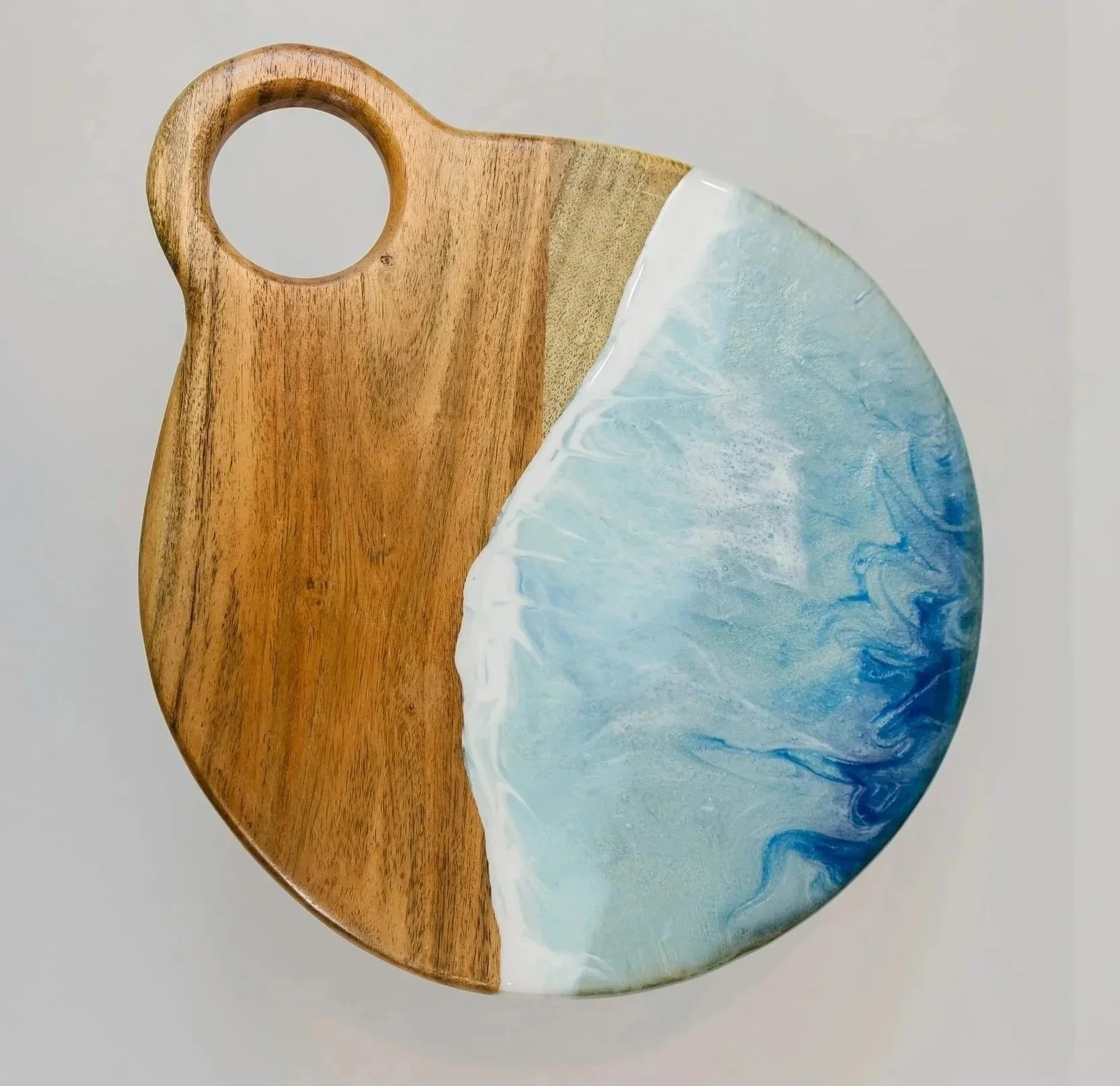 Medium Ocean Wave Round Serving Board