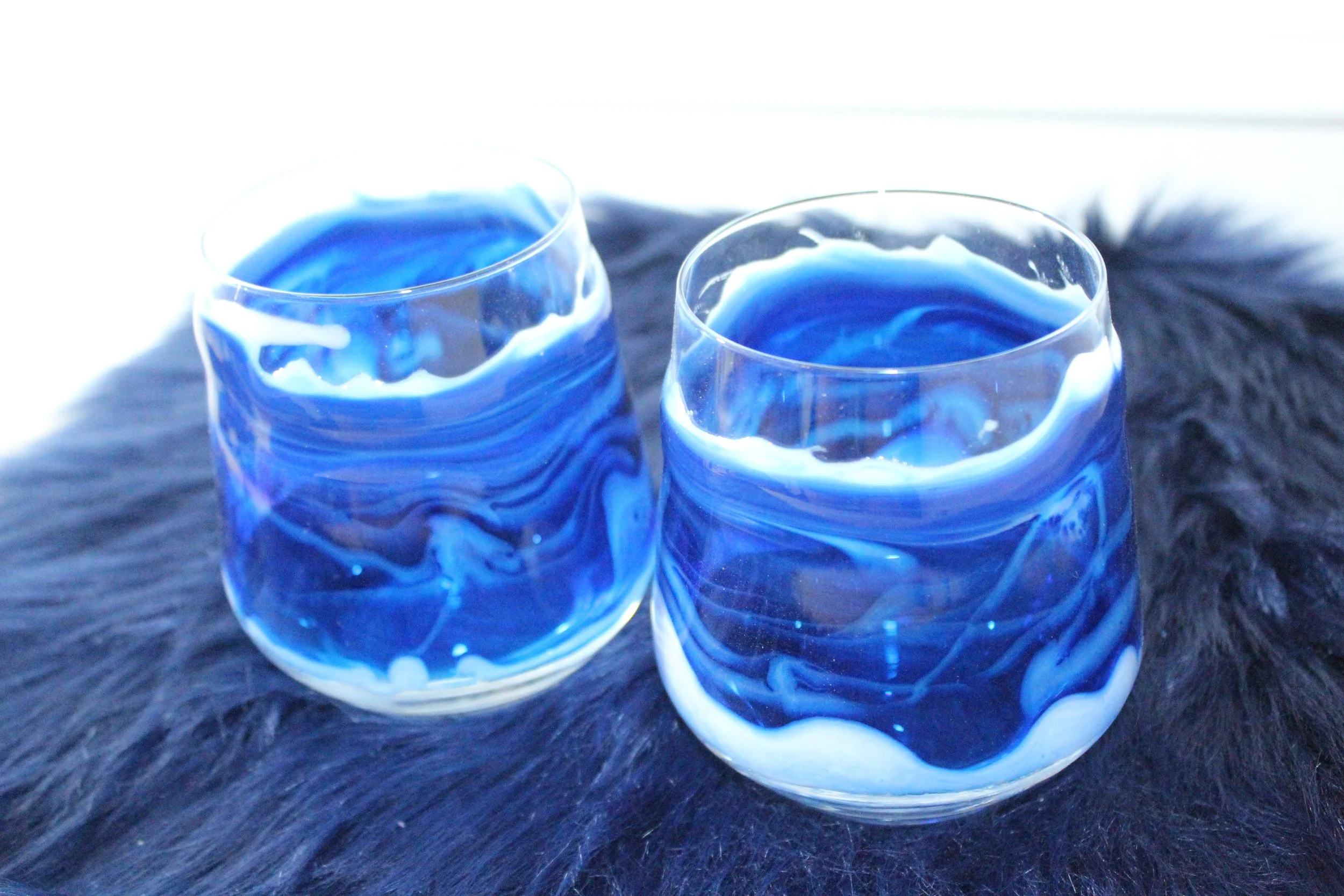 Ocean Swirl Stemless Wine Glass2.JPG