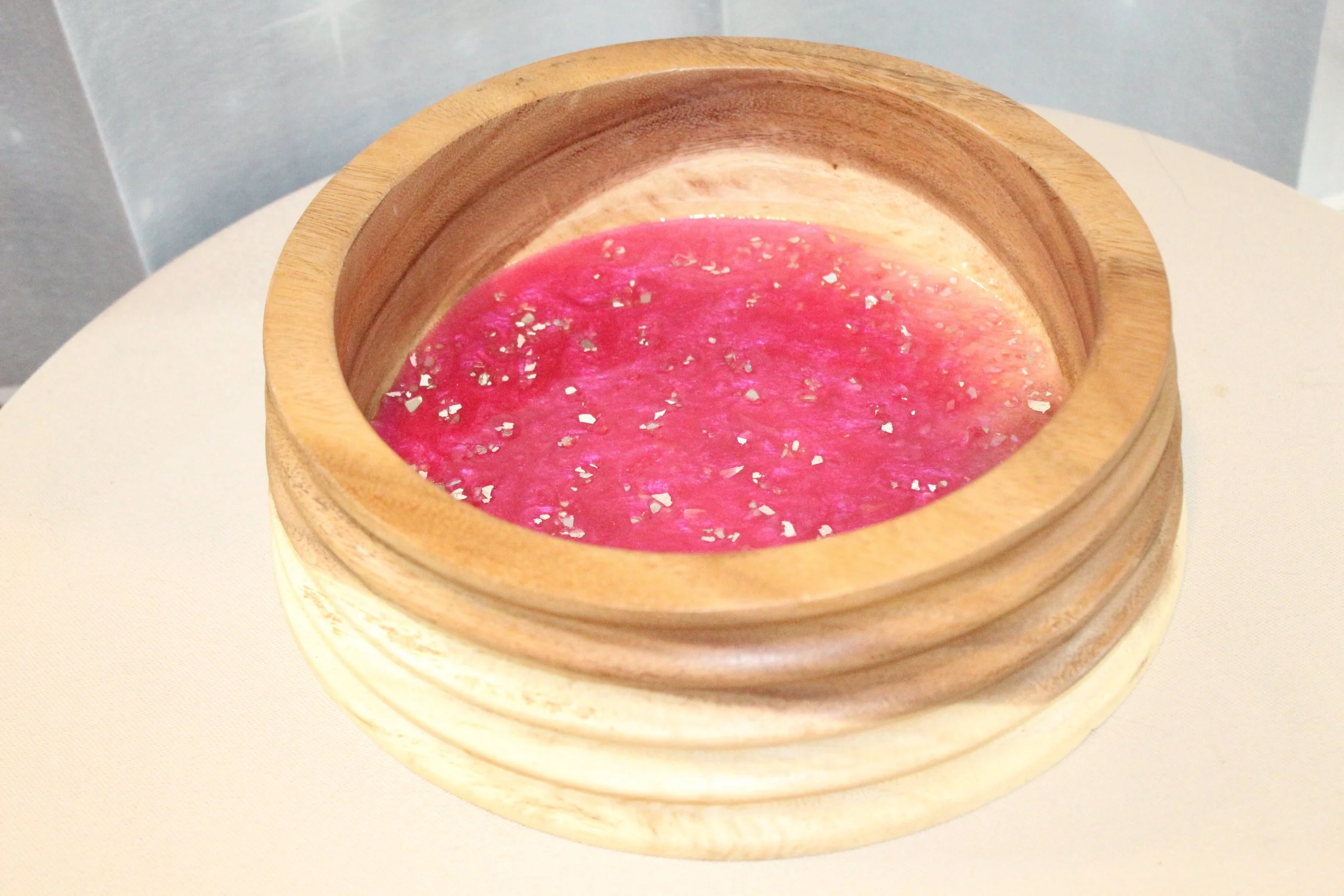 Fuchsia & Gold Glitter Resin Mango Bowl.JPG