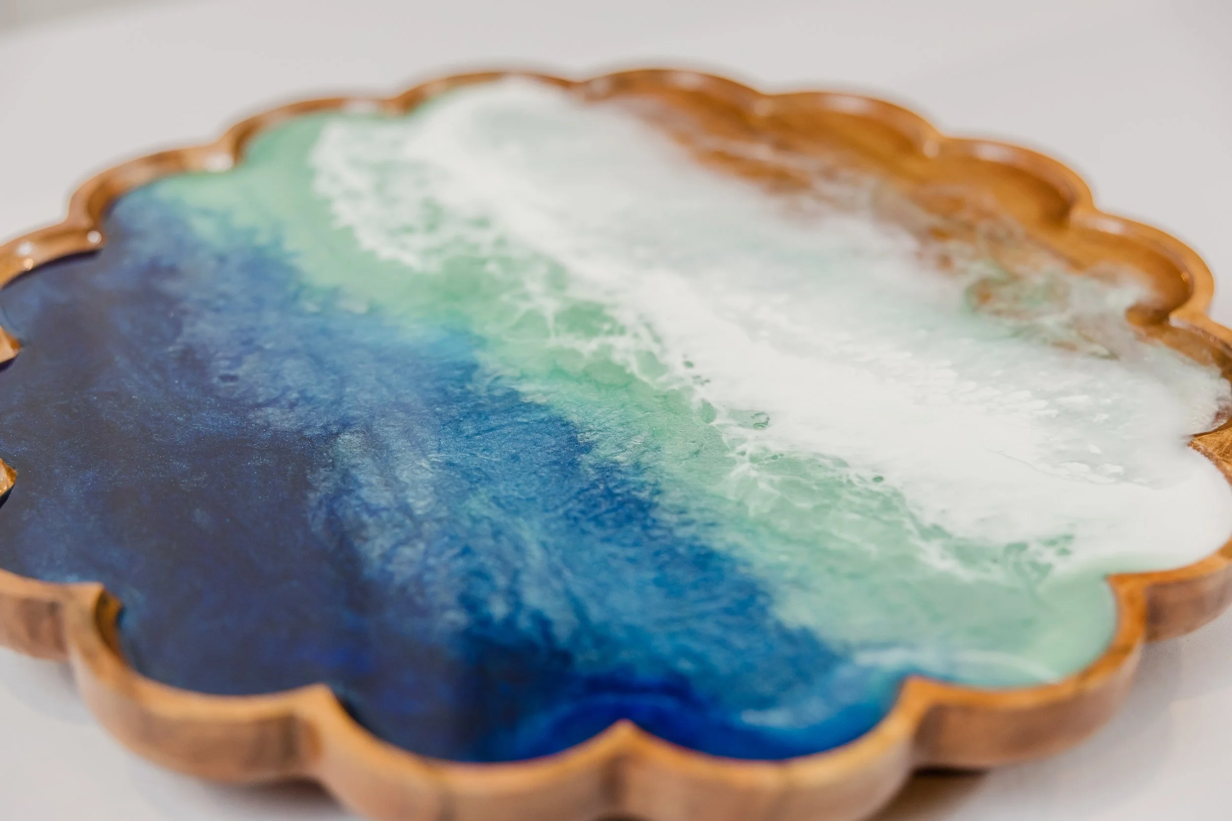 Ocean Wave Large Scalloped Lazy Susan