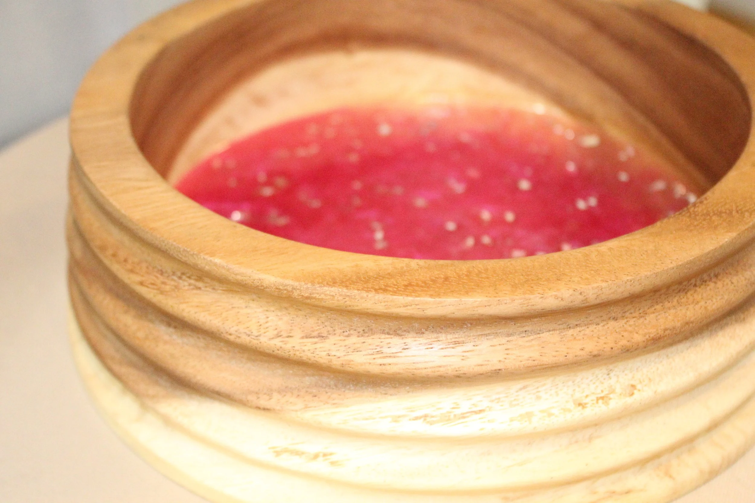 Fuchsia & Gold Glitter Resin Mango Bowl4.JPG