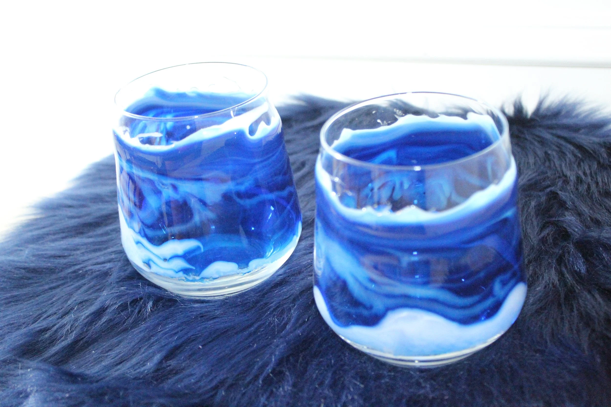 Ocean Swirl Stemless Wine Glass3.JPG