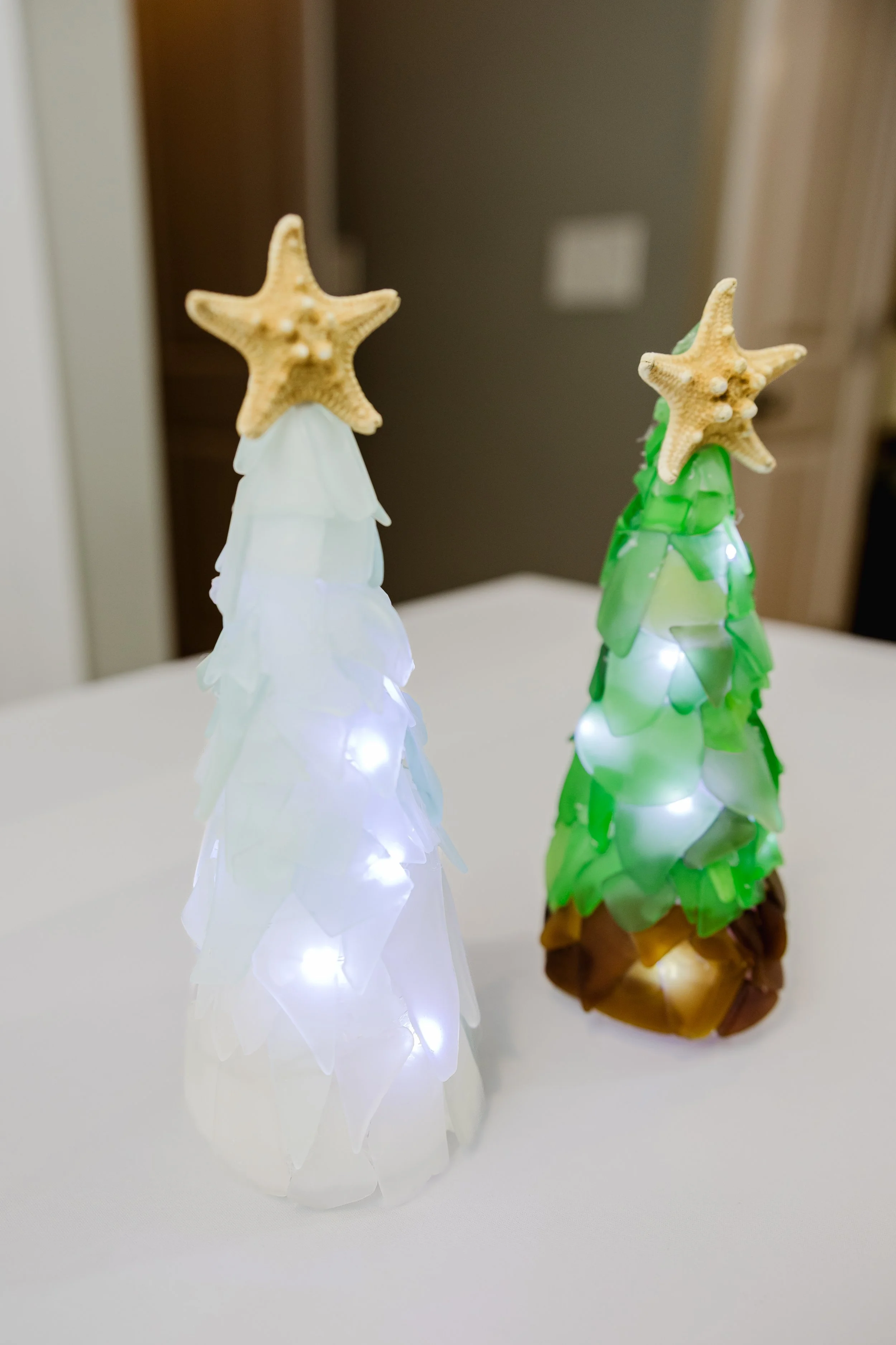 Seaglass_xmastreesgreenandwhiteIMG_0619_1.jpg