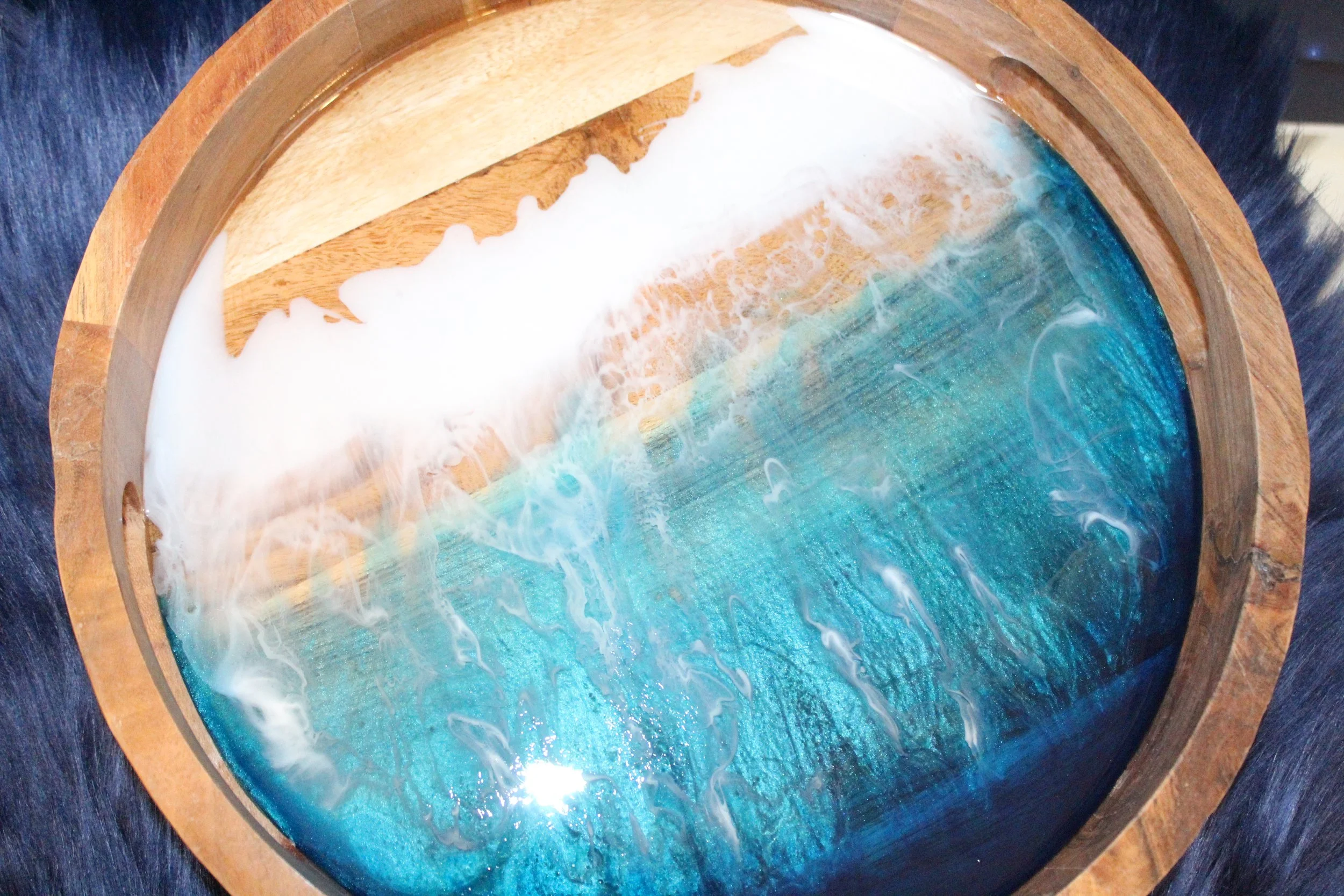 Tidal Escape Ocean Resin Serving Tray2.JPG