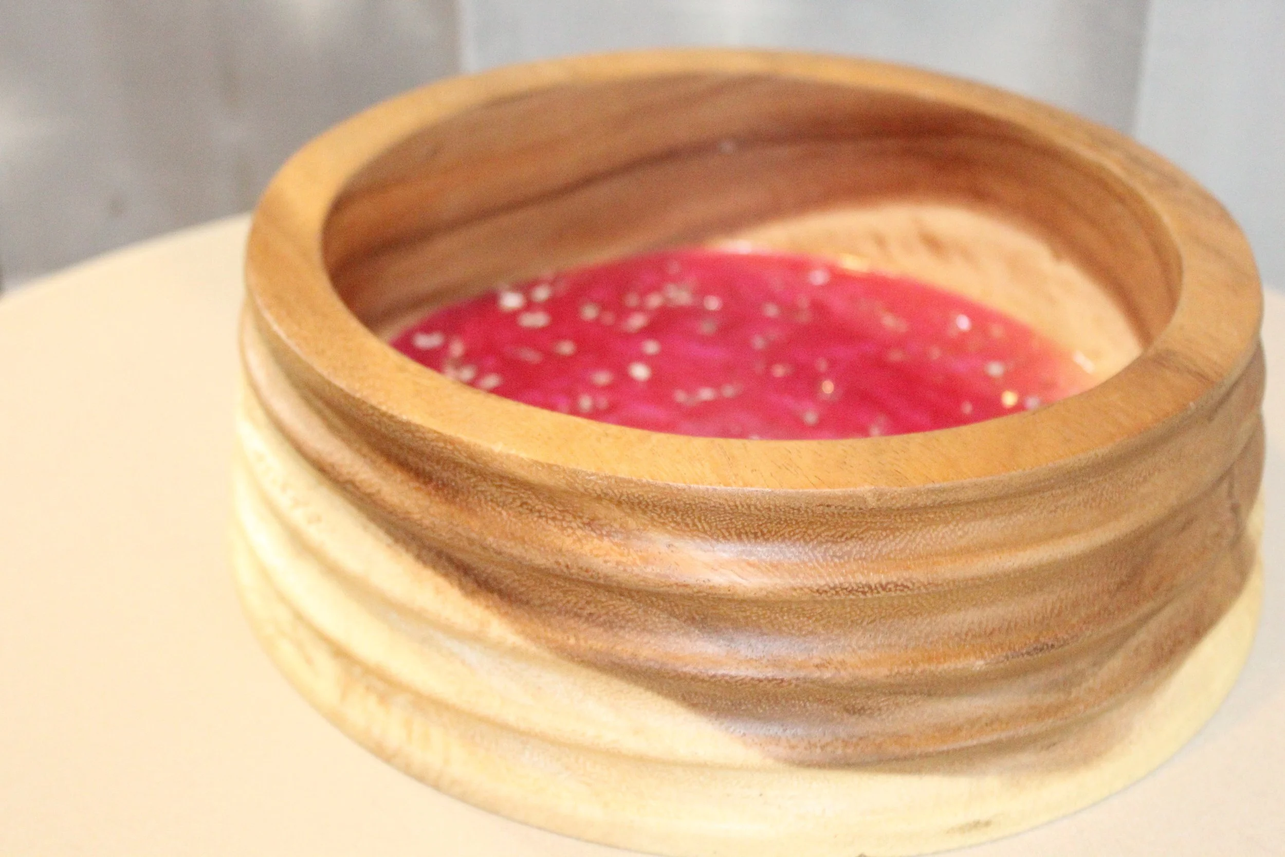 Fuchsia & Gold Glitter Resin Mango Bowl3.JPG