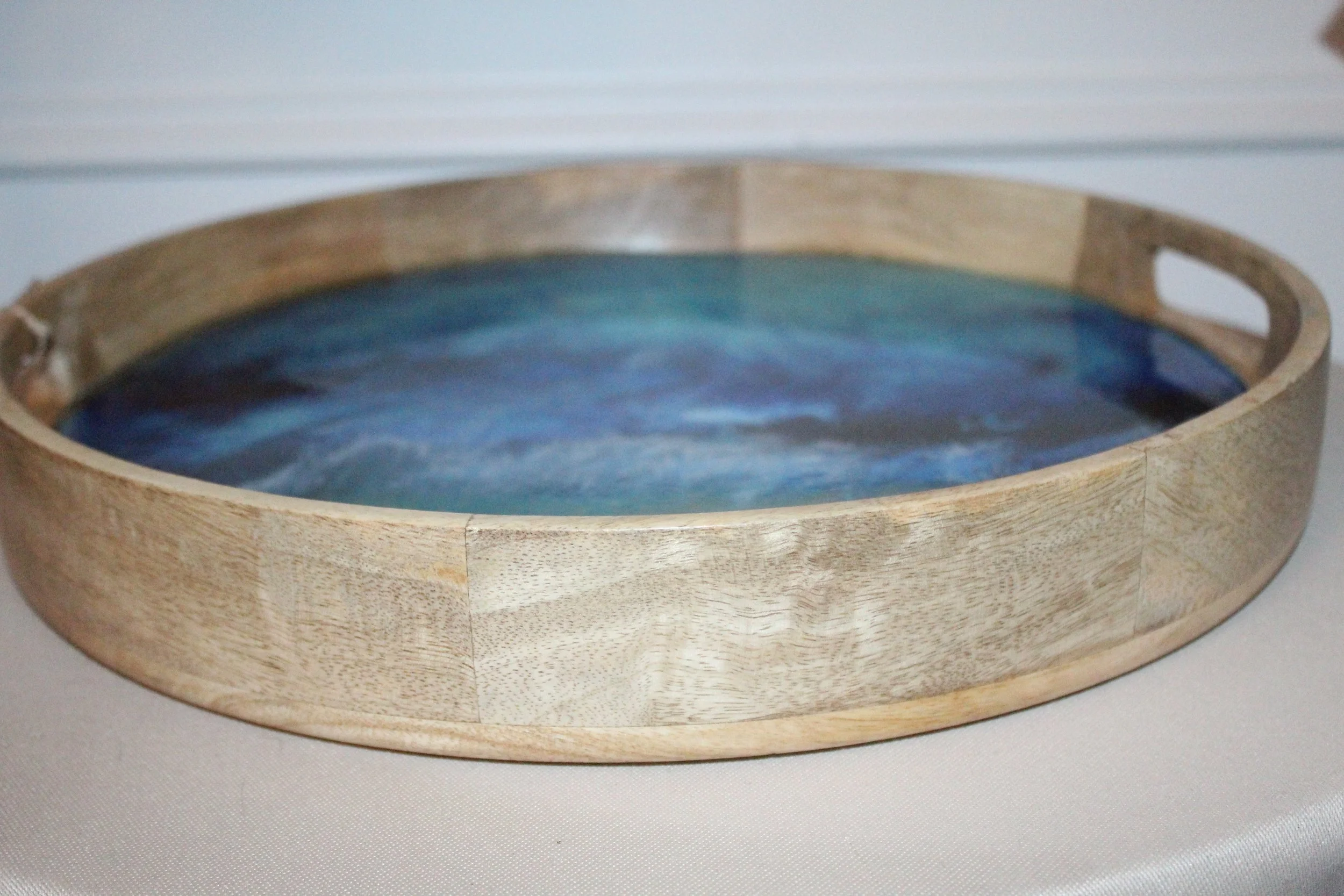 Seascape Ocean Pearl Resin Serving Tray4.JPG