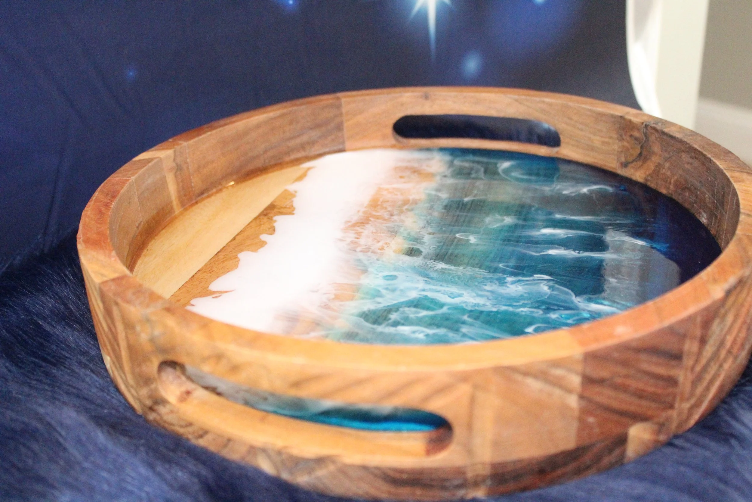 Tidal Escape Ocean Resin Serving Tray3.JPG