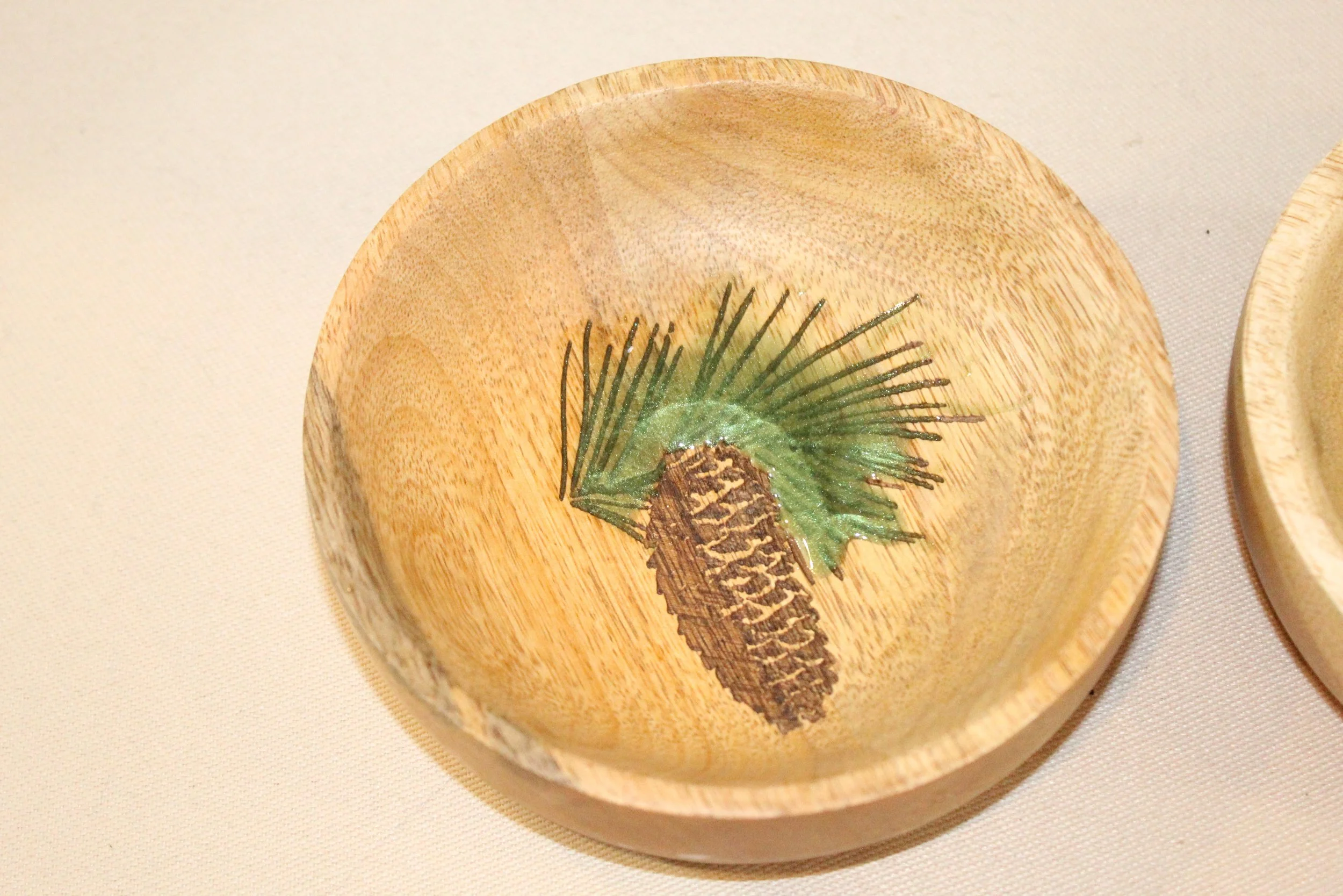 Woodland Pinecone Mango Wood Bowls