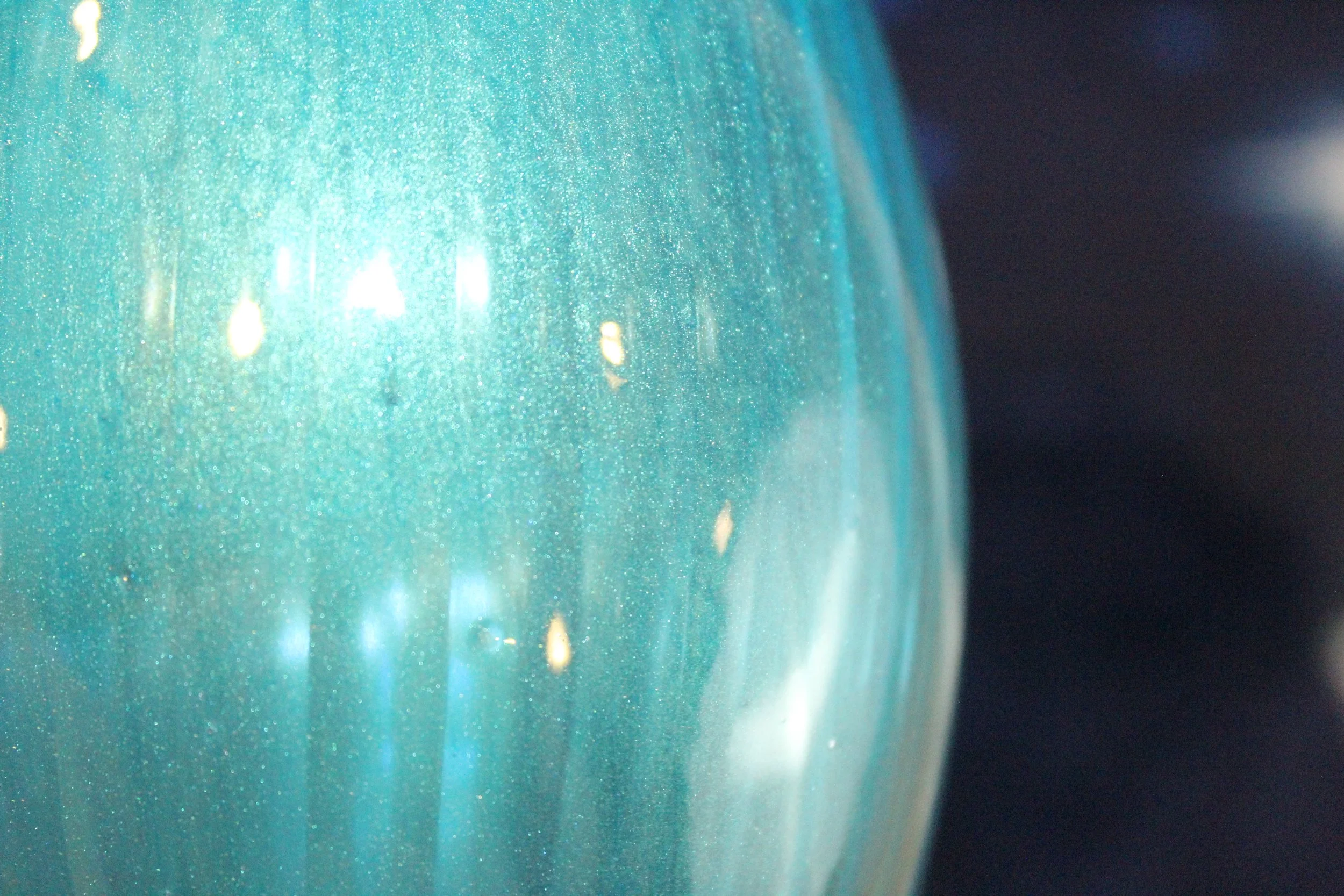 Sea Glass Shimmer Artisan Vase9.JPG