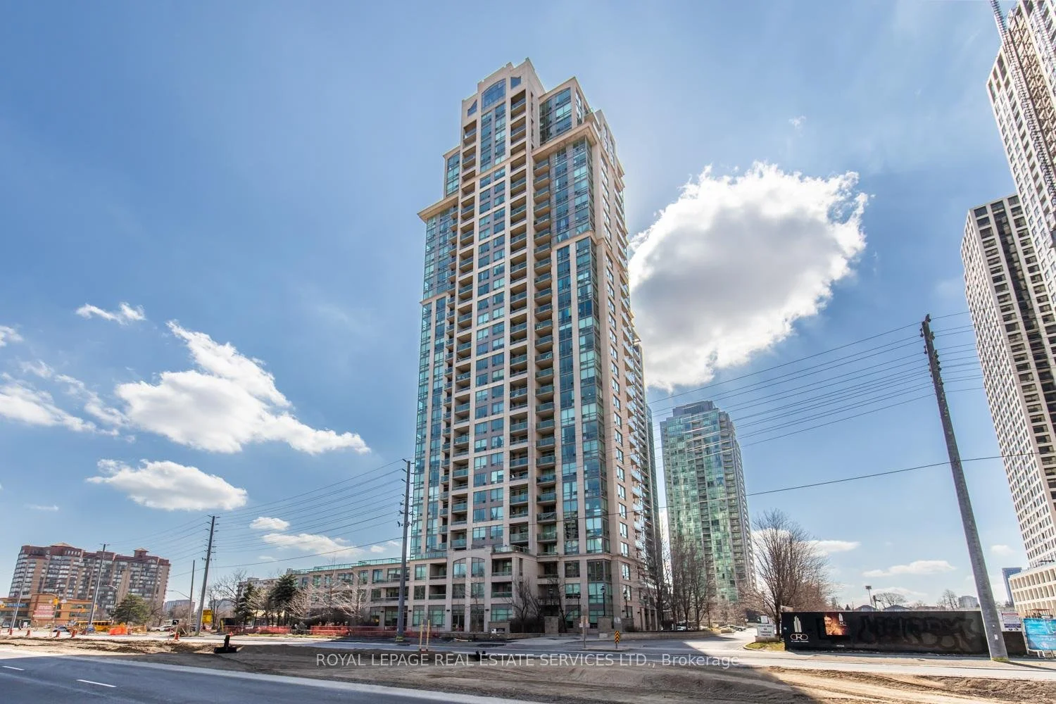 3504 Hurontario Street #3702