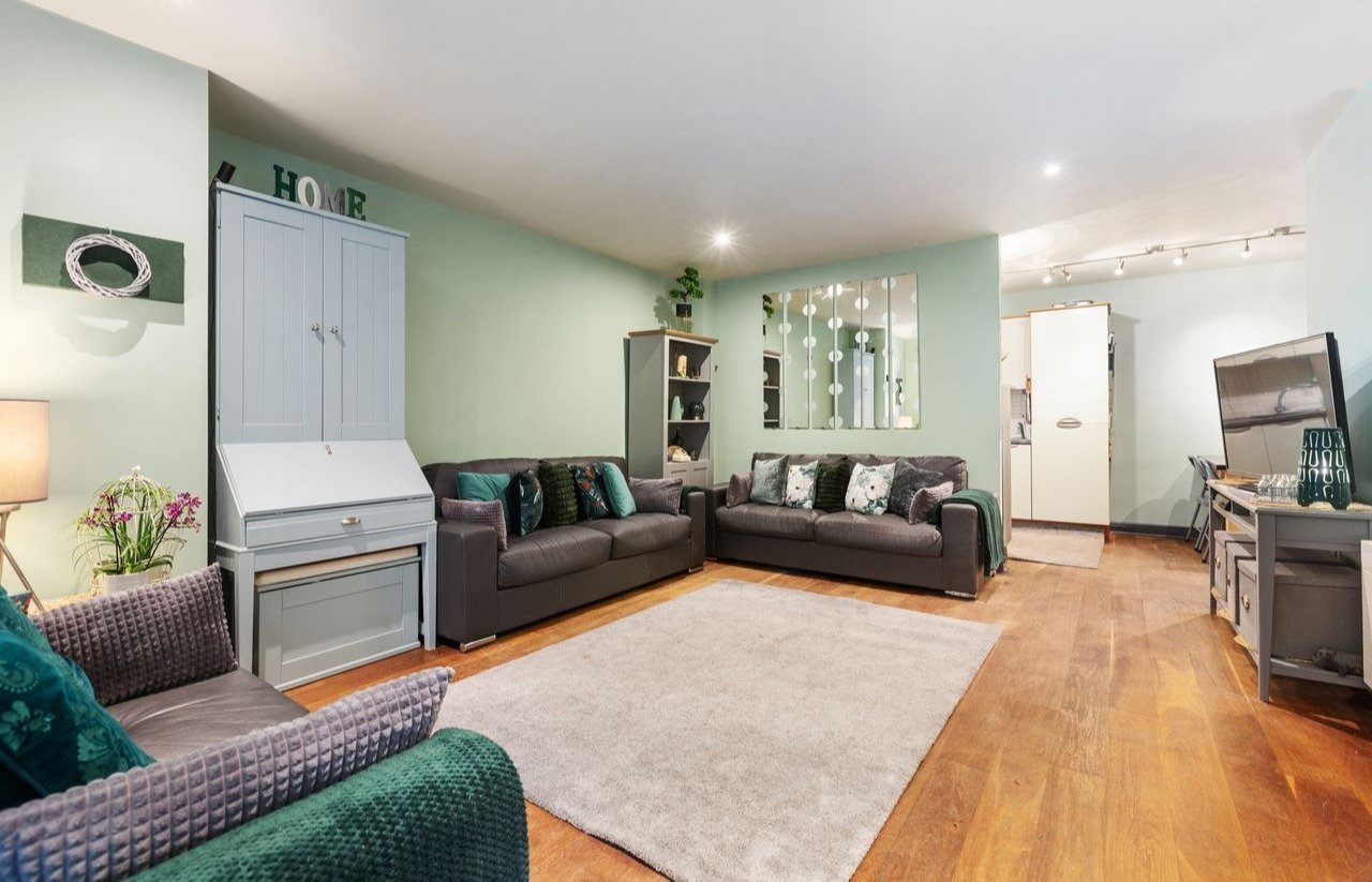 apartment-131-sandyford-view-sandyford-dublin-18-85115b71_d4ed103c_99f64285_860db7ee.jpg