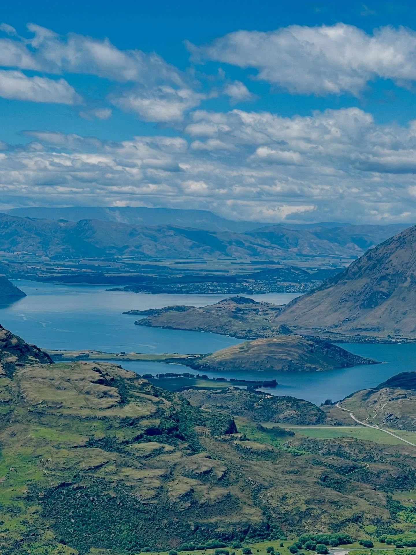 Well, that wraps up another adventure on New Zealand's stunning South Island, exploring the breathtaking Southern Alps. 

The scenery was inspiring, and I'm already itching to return. Paragliding was a top priority, and I logged 9 flights from Treble