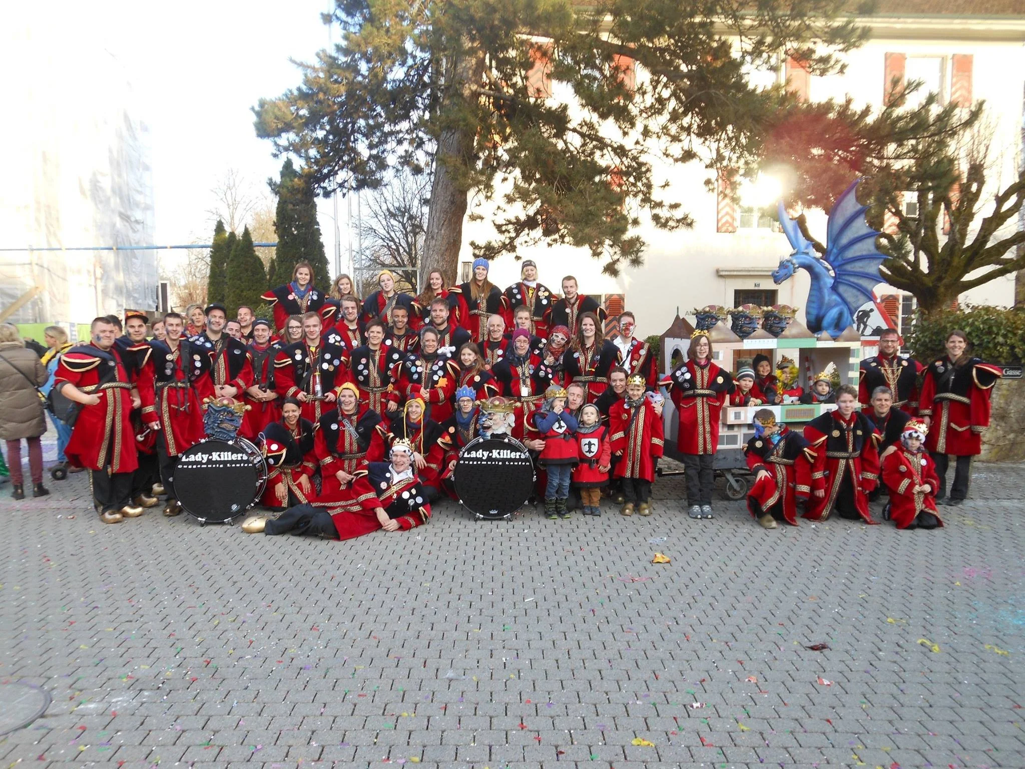 Halb König,halb Drachä, d'Schlofstadt het jetz nüt me z'lachä - 2017