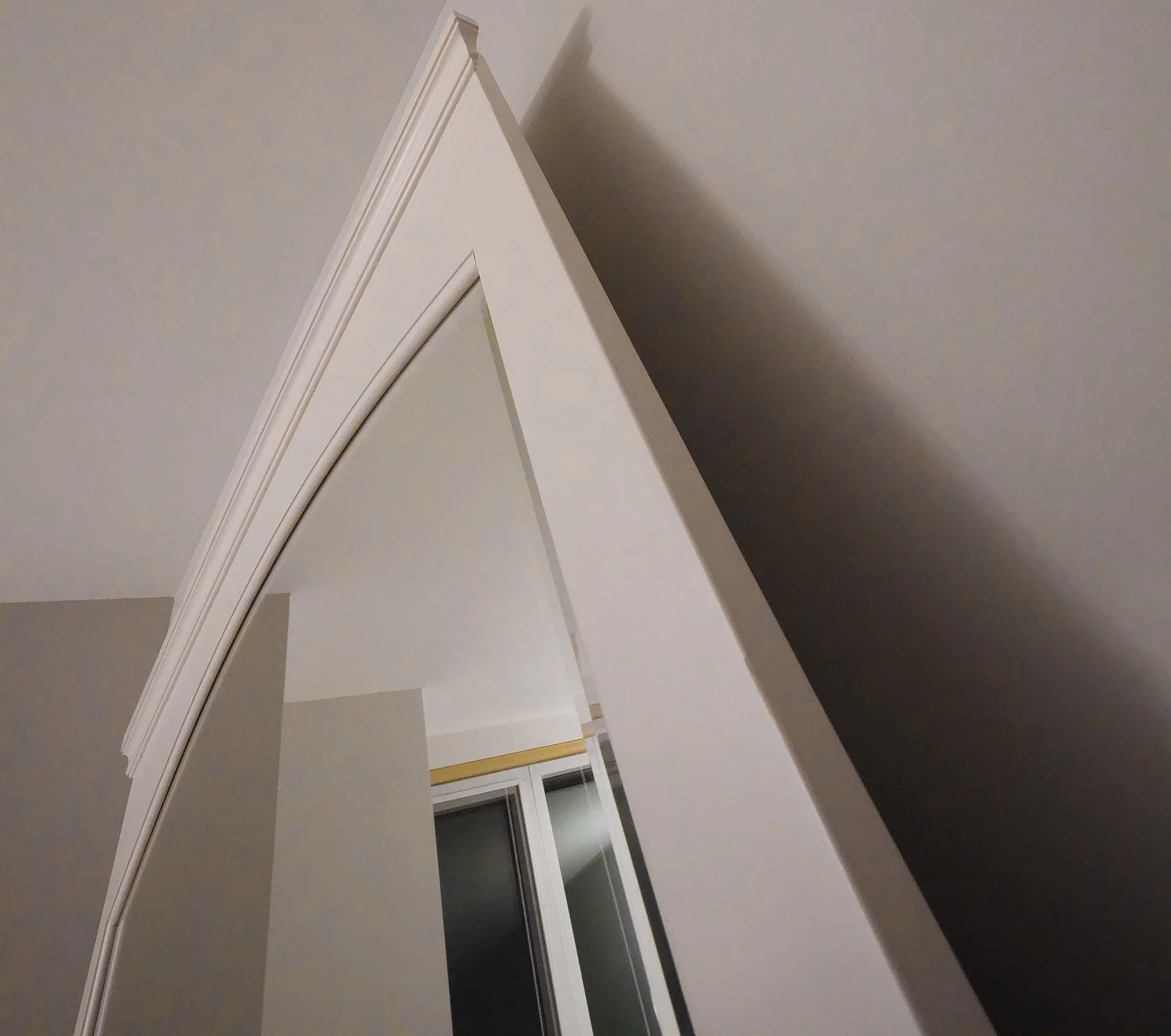 Dresser.jpg