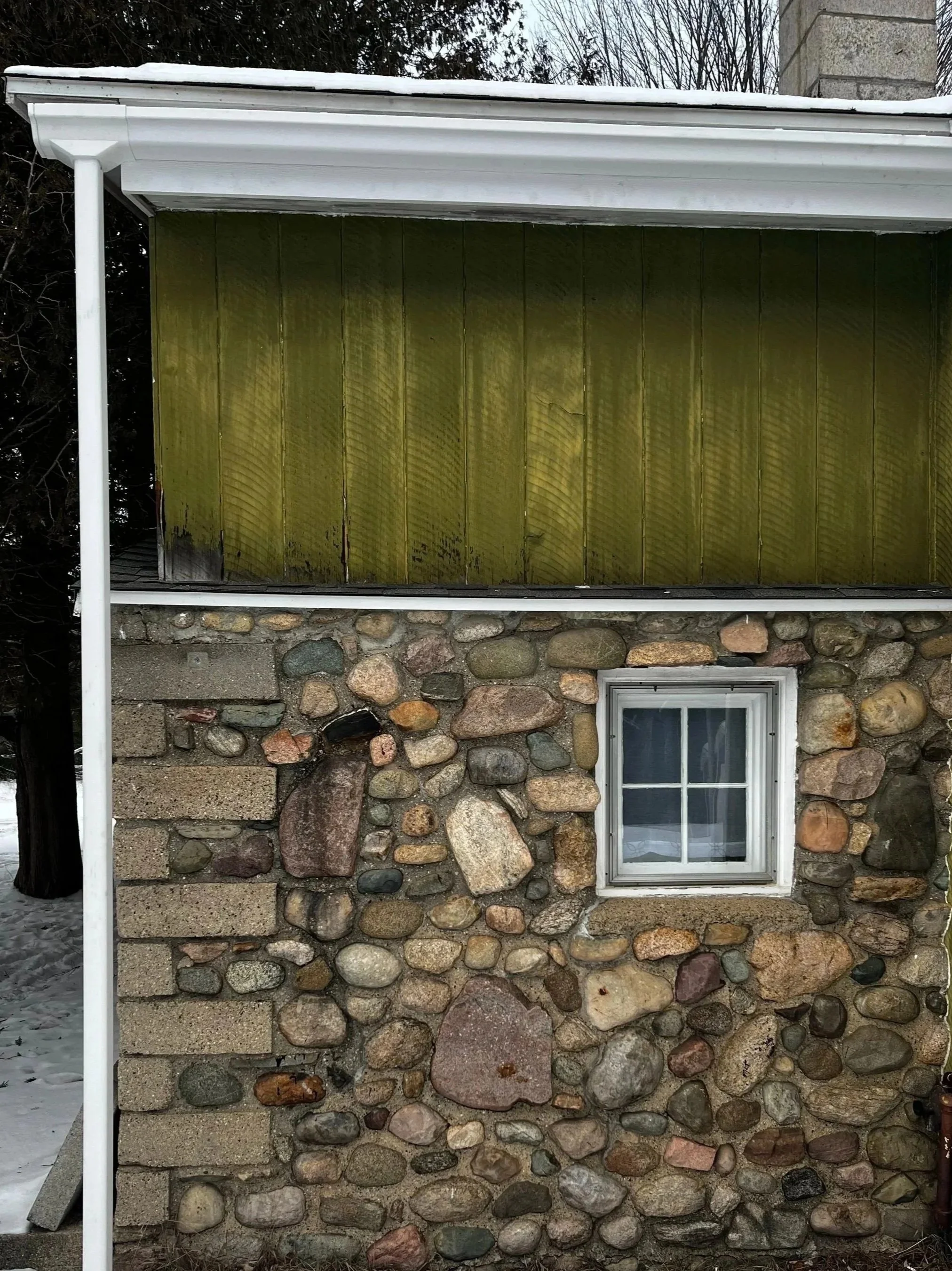 Gutter and Fascia Board Replacement in Farwell, Michigan | Lowe Maintenance LLC