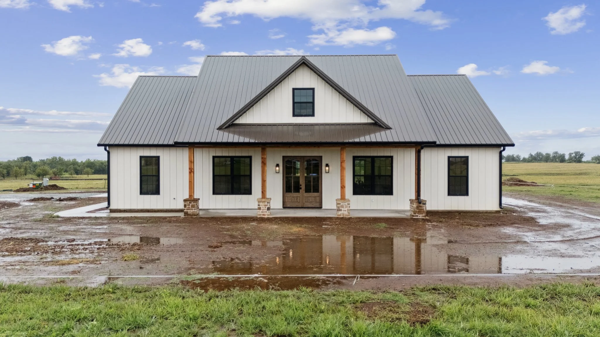 1-web-or-mls-49125-e-130-rd.jpg