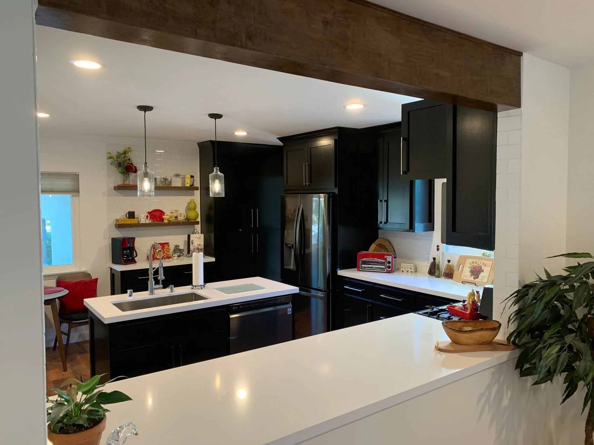 Kitchen upgrade completed in CDA ✨
These cabinets were fully rebuilt and professionally refinished from the ground up, finished with a smooth, factory-quality spray for long-lasting durability and a clean modern look. Thinking about updating your kit