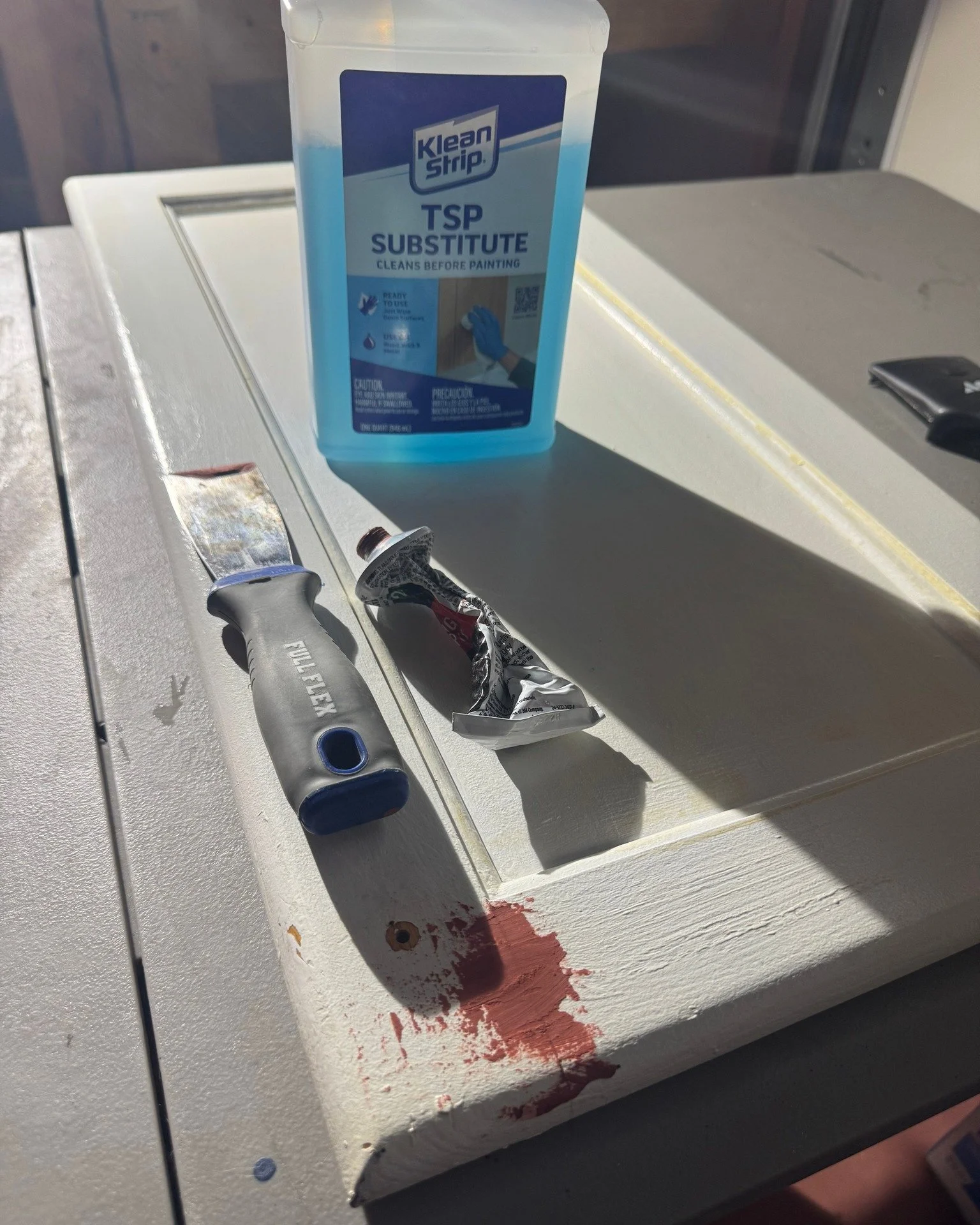 Even the most damaged kitchen cabinet doors can be brought back to life ✨
Our 5 day cabinet painting process delivers a smooth, durable, like new finish without the cost of replacement.

📞 Travis | 208-620-6163
#CoeurdAleneIdaho #CDAIdaho #NorthIdah