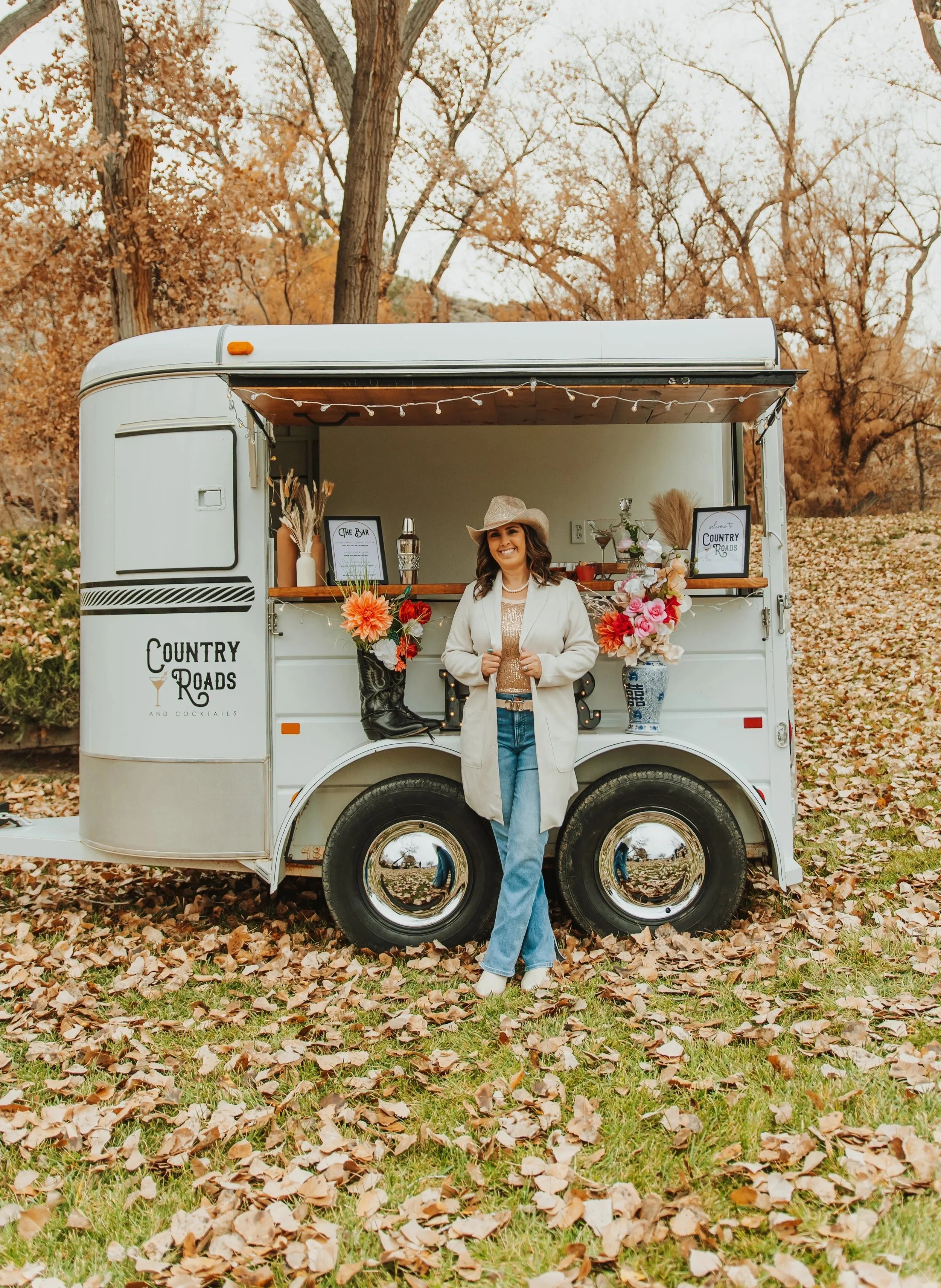 Country Roads and Cocktails Mobile Bar