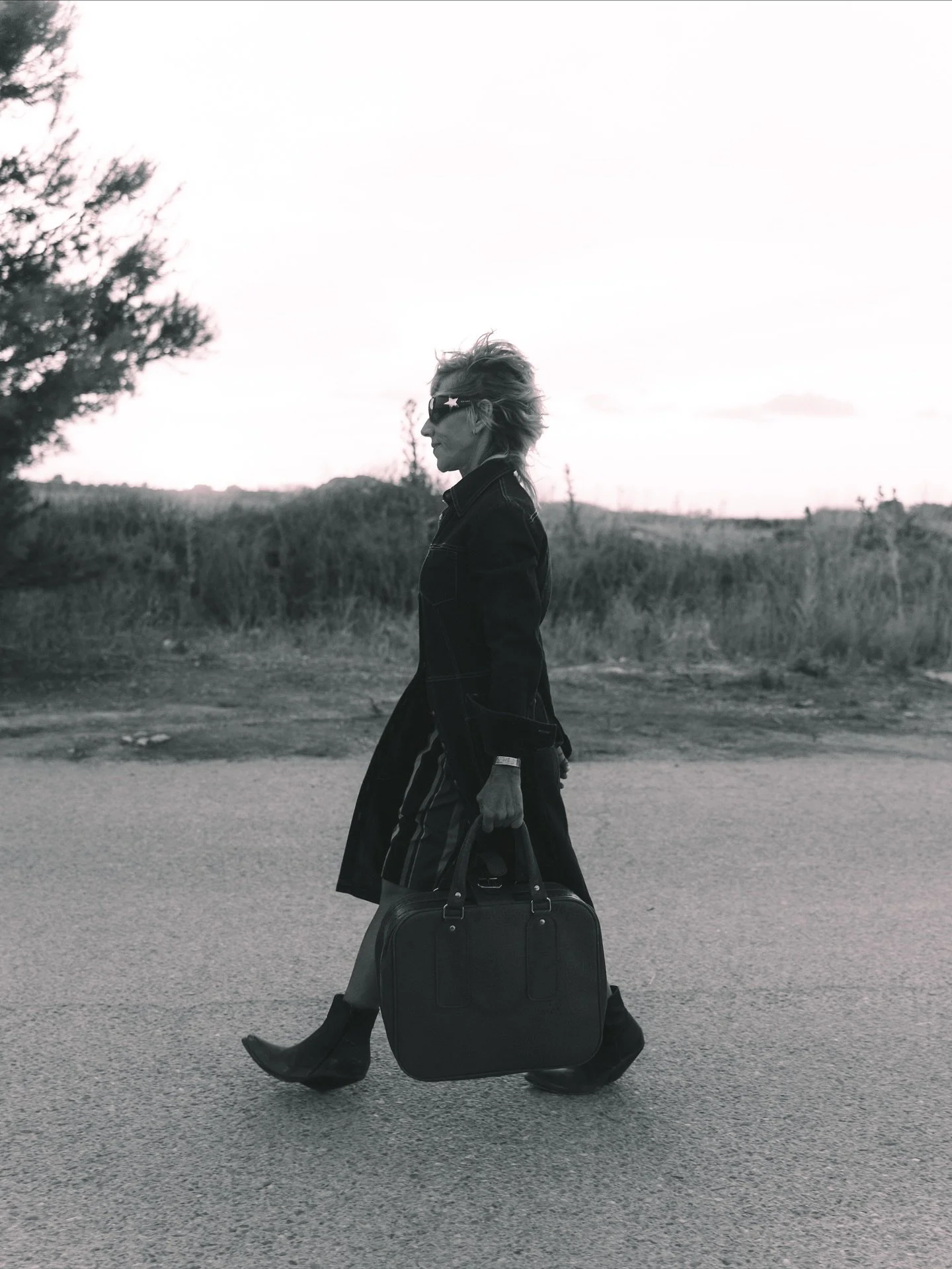 Le di la vuelta a ese vinilo, la marioneta ya se mueve sin hilo &hellip; la 🧳