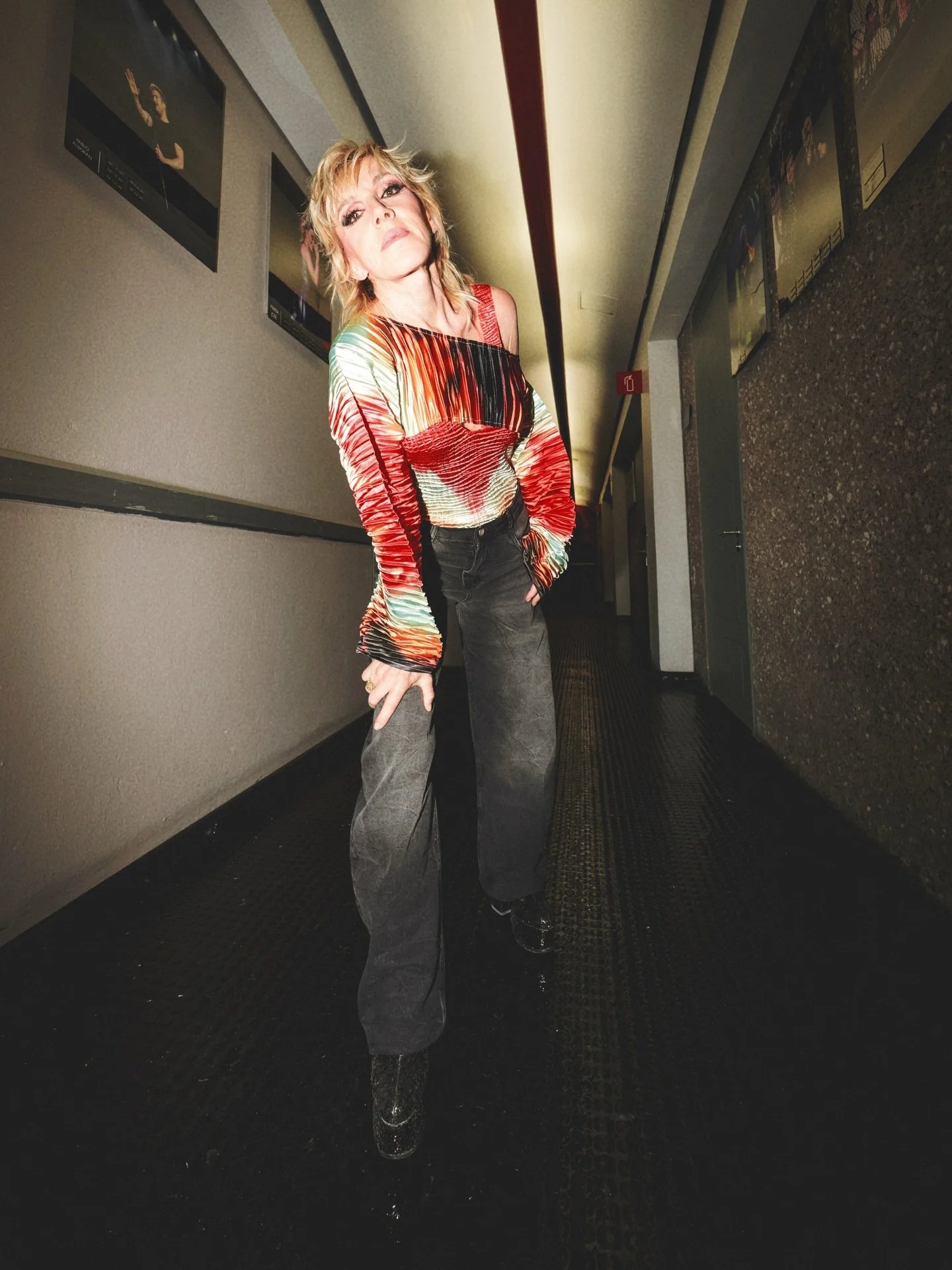 Queridos @porteroficial no sab&eacute;is la emoci&oacute;n que sent&iacute; ayer al poder compartir, por fin, un Cachito de Galaxia. La canci&oacute;n es maravillosa, vuestro p&uacute;blico apapacahdor, fue incre&iacute;ble, y vosotros&hellip; sois l