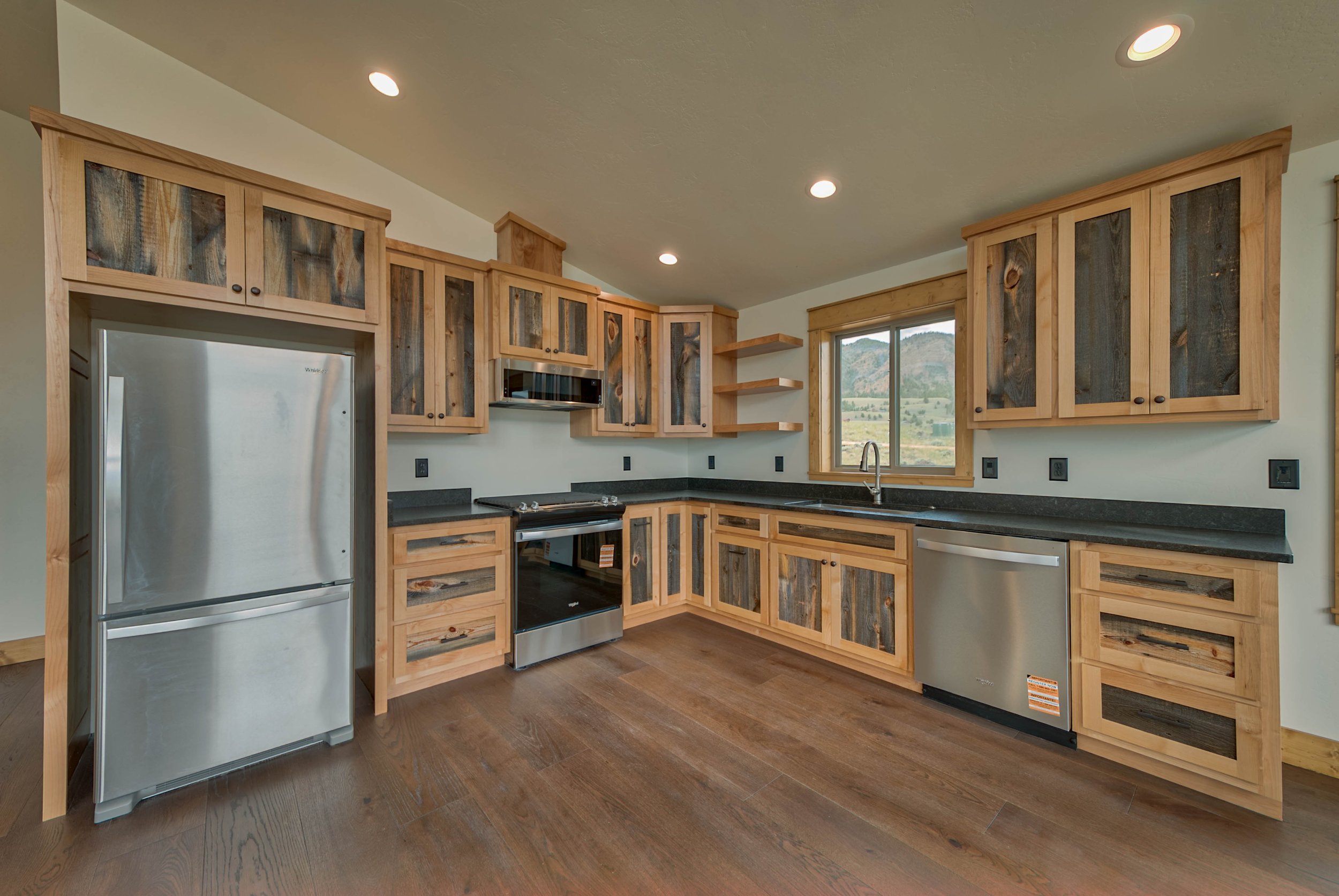 Living - Kitchen-4.jpg