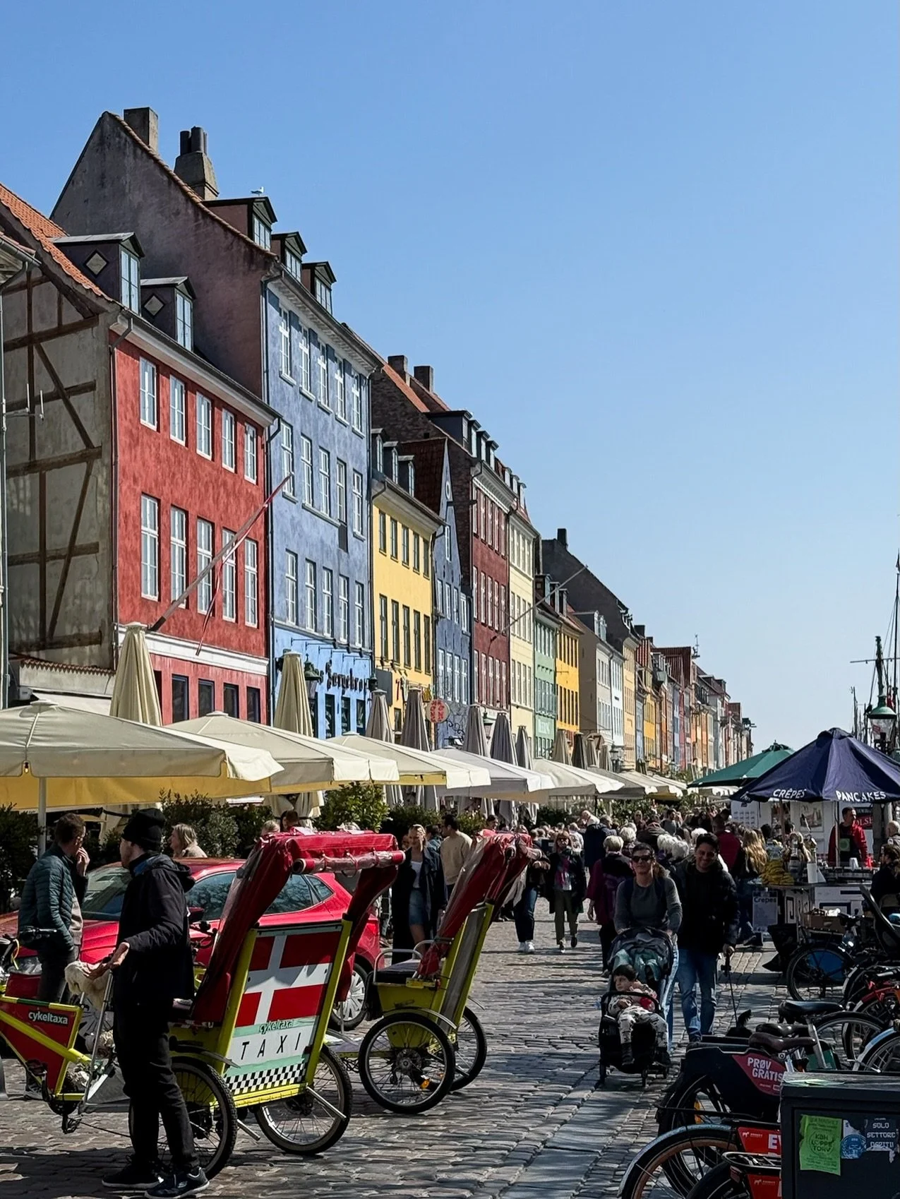 Copenhagen had me feeling like maybe I should become the type of person who bikes everywhere and drinks coffee slowly. 

-Amanda, Founder
