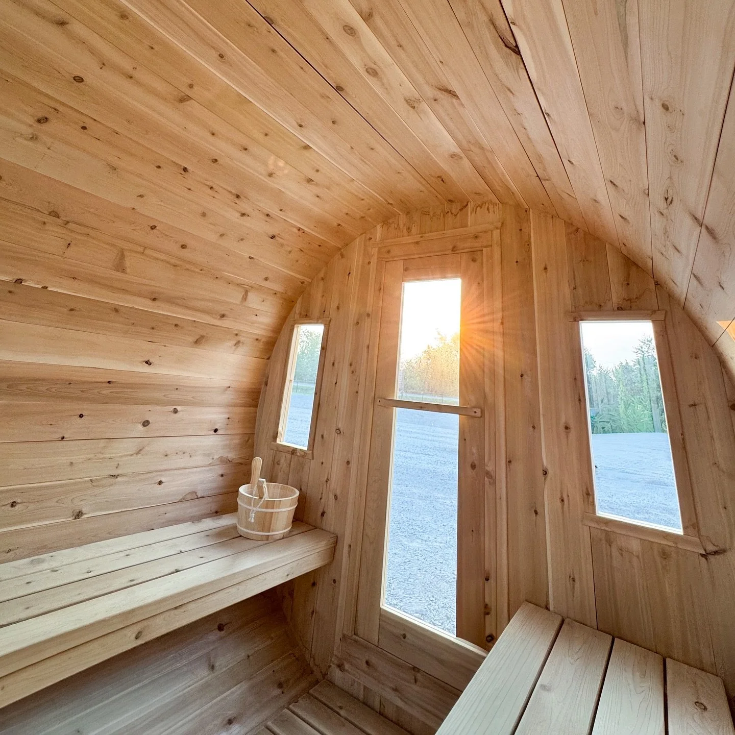 cooler weather is approaching&hellip;come see us @builtbyelliott and get yourselves a sauna, asap! ;) 

From This 🥶❄️🧊&mdash;&gt; 🔥🧖🏻&zwj;♀️🌞To This

(705)896-6756
@builtbyelliott 
#sauna #ontario #outdoors #newtecumseth #parrysound #bracebridg
