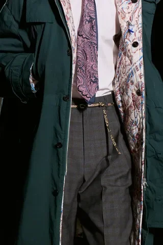 00065-dries-van-noten-fall-2026-menswear-details-credit-gorunway.webp