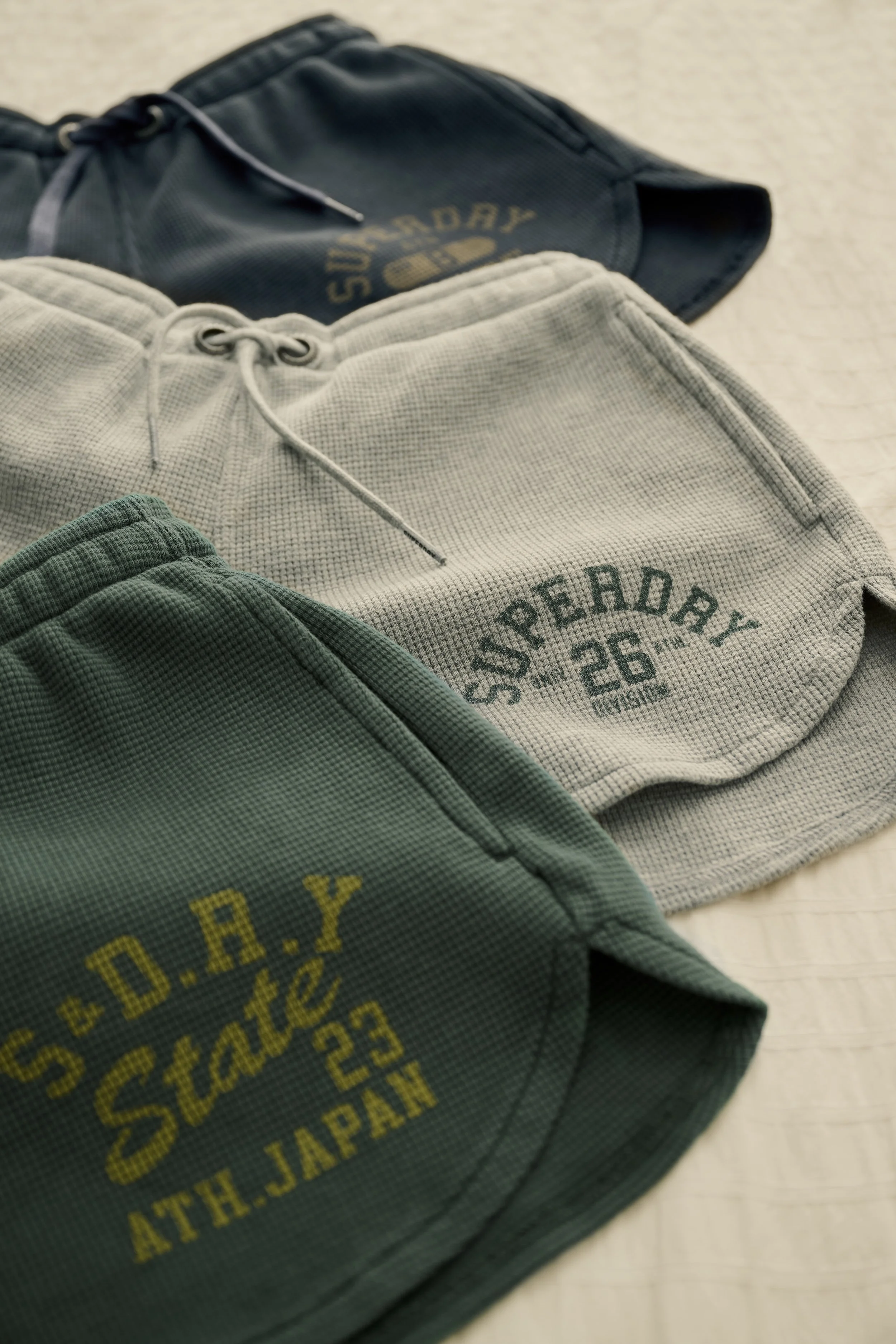 BM96_SS23 AW23_ATHLETICS_SL_5_1622.jpg