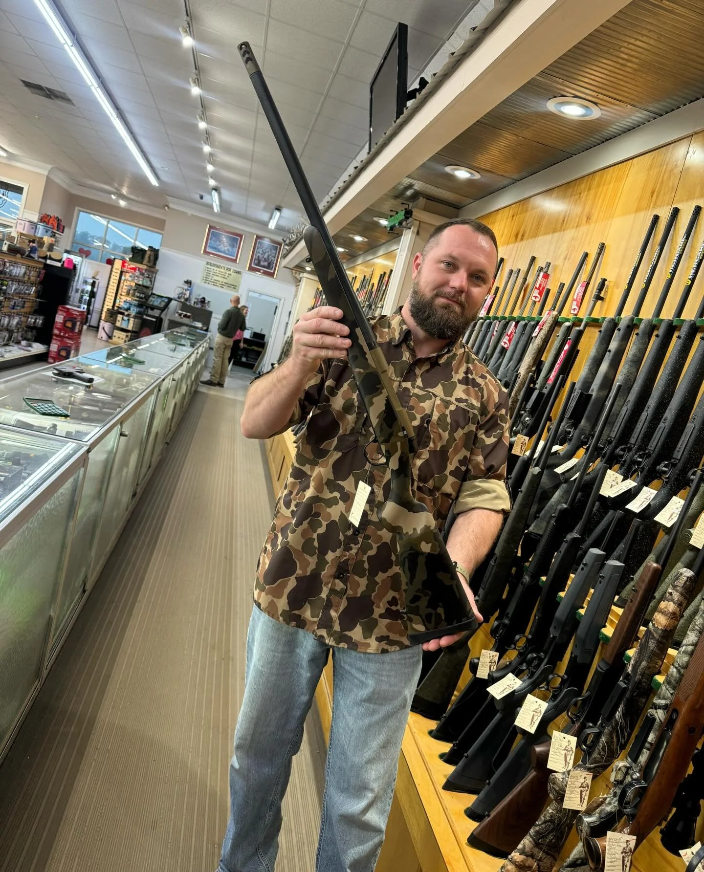 😎Caleb approved 😎

Christensen Arms Ridgeline .30-06 with a carbon fiber barrel 🤌
Lightweight. Accurate. 💥