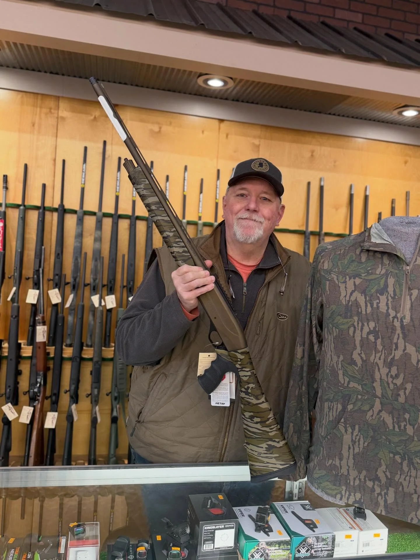 😎Dean&rsquo;s Pick of The Week😎 

RETAY Guardian 🦃
Bottomland camo, Cerakoted.
Come see it in person.