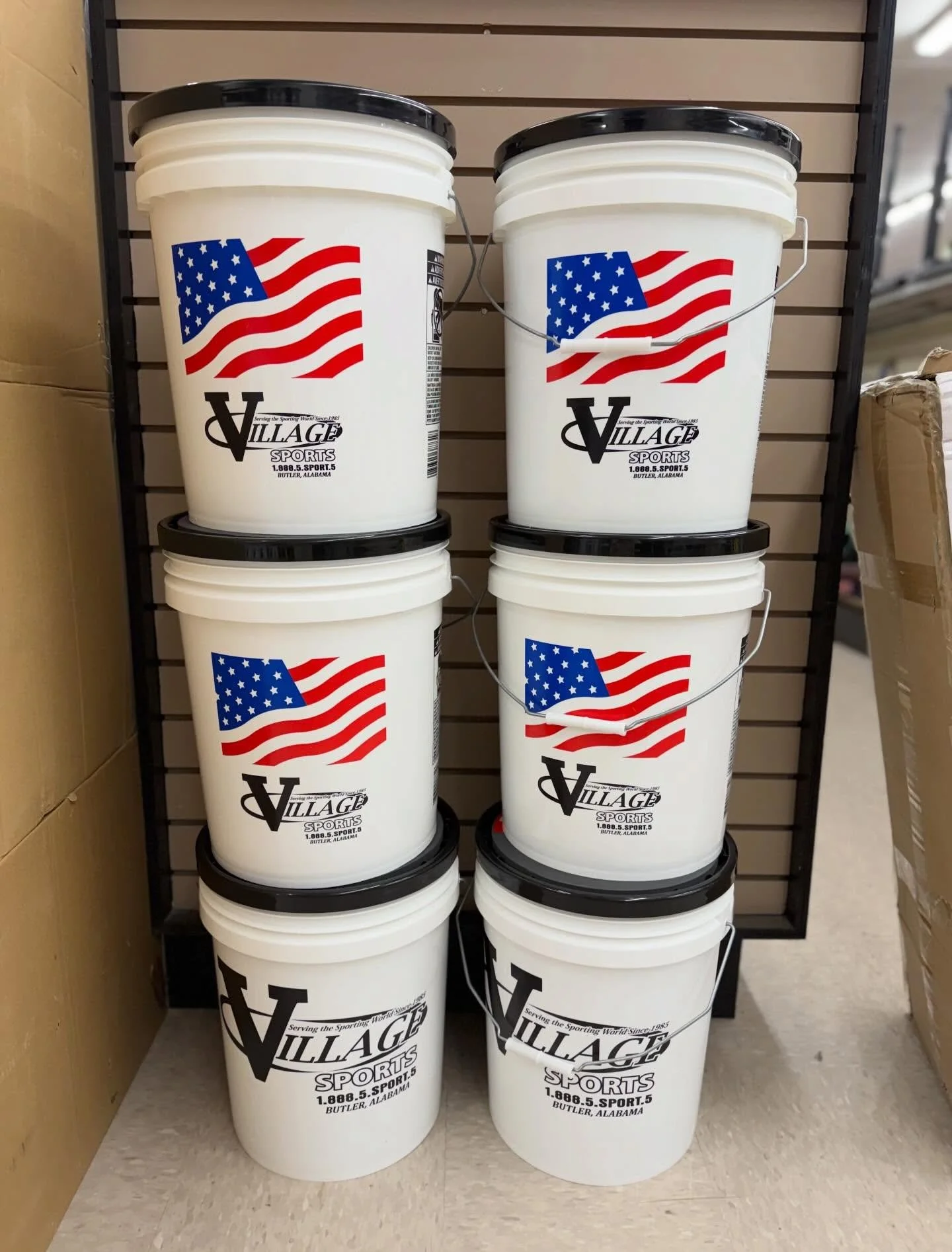 Practice or game day, we&rsquo;ve got you covered!⚾️🥎😎

✔️ Village ball buckets 🇺🇸⚾️🥎
✔️ batting tees
✔️ Infinity rebound screens
✔️ SKLZ training kits
✔️ Infield screens