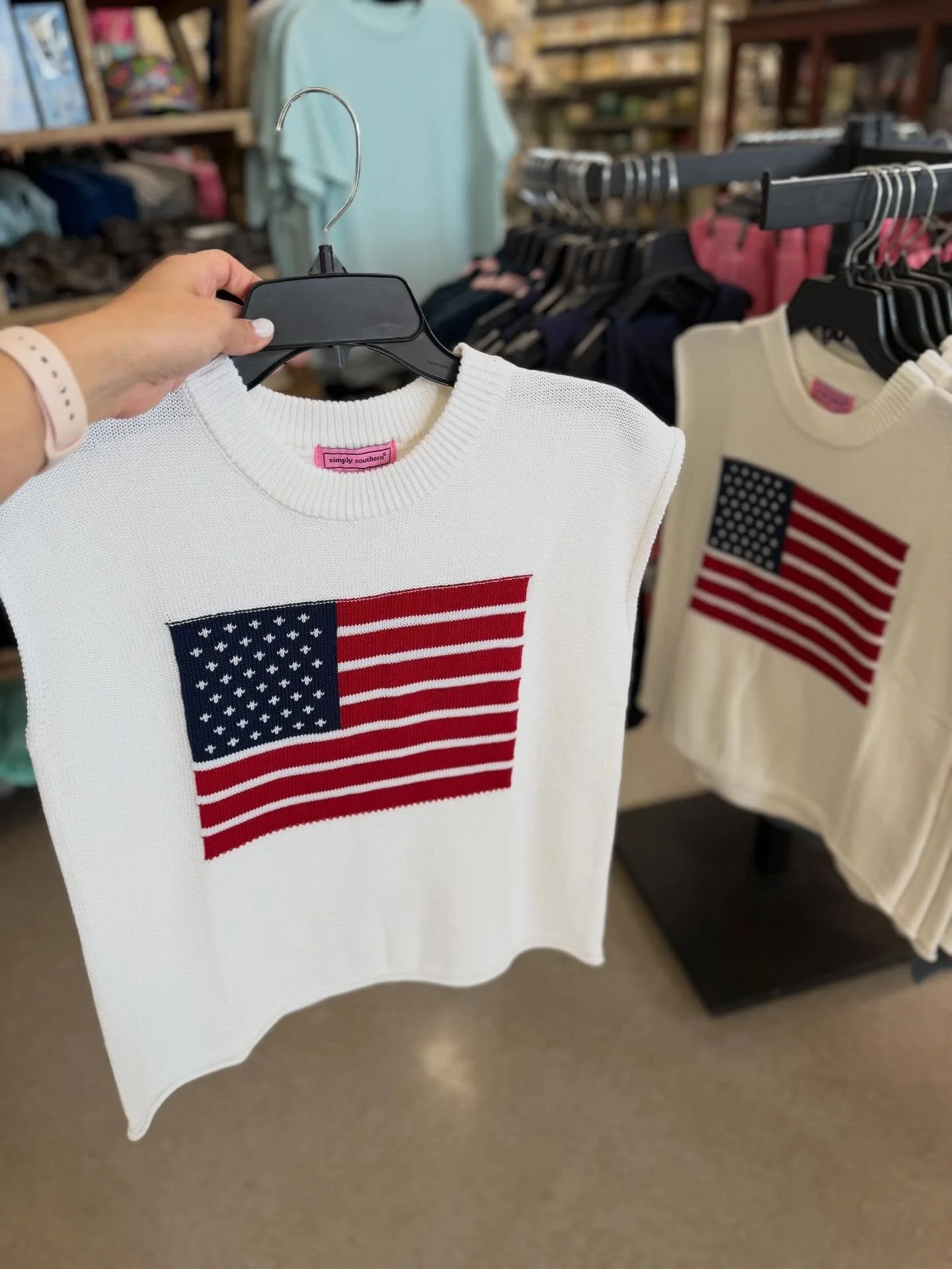Simply Southern flag sleeveless sweater 🇺🇸❤️
Just $29.99 and available in Small&ndash;2XL!
Hop in and shop our Easter sale while they last! 🐰✨
@simplysoutherncollection