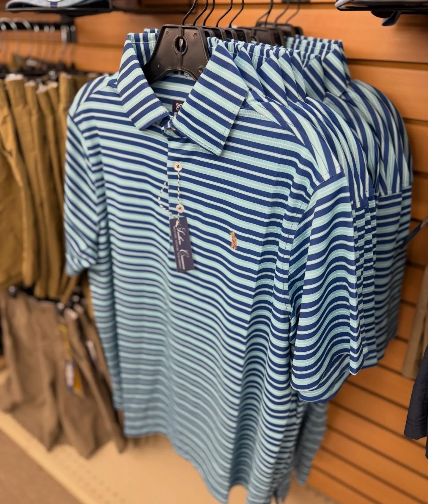 So many NEW arrivals just in time for Easter weekend 🐰🌿
Men&rsquo;s dress shirts &amp; casual shirts in your favorites&mdash;Local Boy, Southern Casanova &amp; Southern Shirt!
Come shop with us at Village!!!!😎