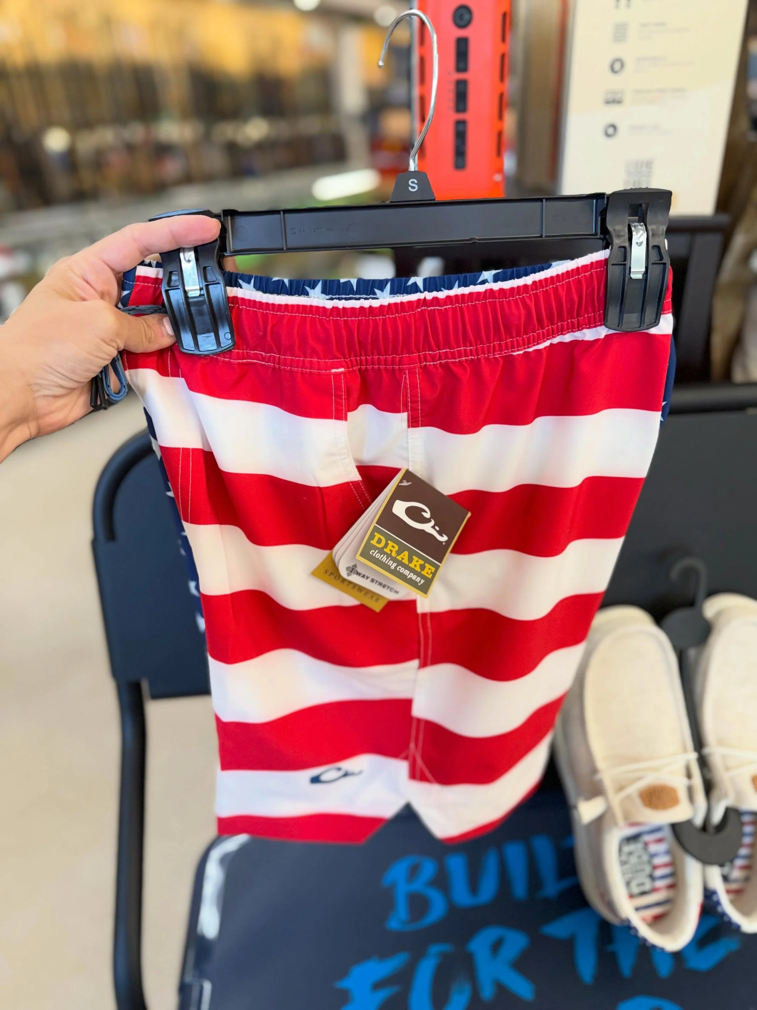Memorial Weekend essentials are HERE 🇺🇸☀️❤️💙

From patriotic Drake swim trunks to Hey Dude shoes, beach bags, and YETI coolers&hellip; we&rsquo;ve got everything you need for a fun weekend at the lake, beach, ballfield, or backyard BBQ! 😍🇺🇸🧊