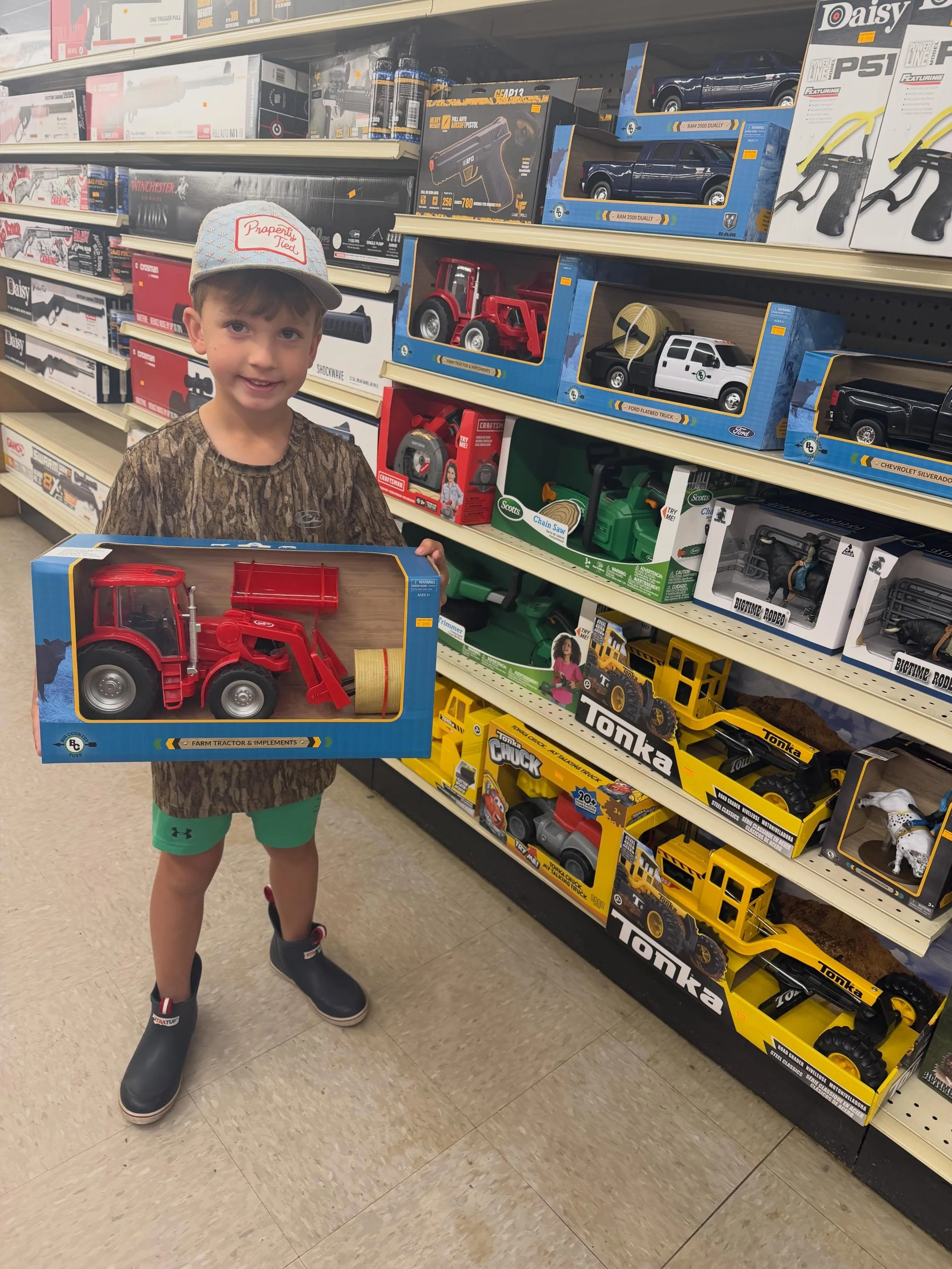Beckham&rsquo;s Picks are in!!! 🚜🛻🤠🚤
Our toy wall has officially been RESTOCKED with farm toys, trucks, heavy equipment, tools, Tonka trucks, Big Country Toys &amp; more! 🤩

From tractors &amp; flatbeds to bass boats and rodeo sets&hellip; there