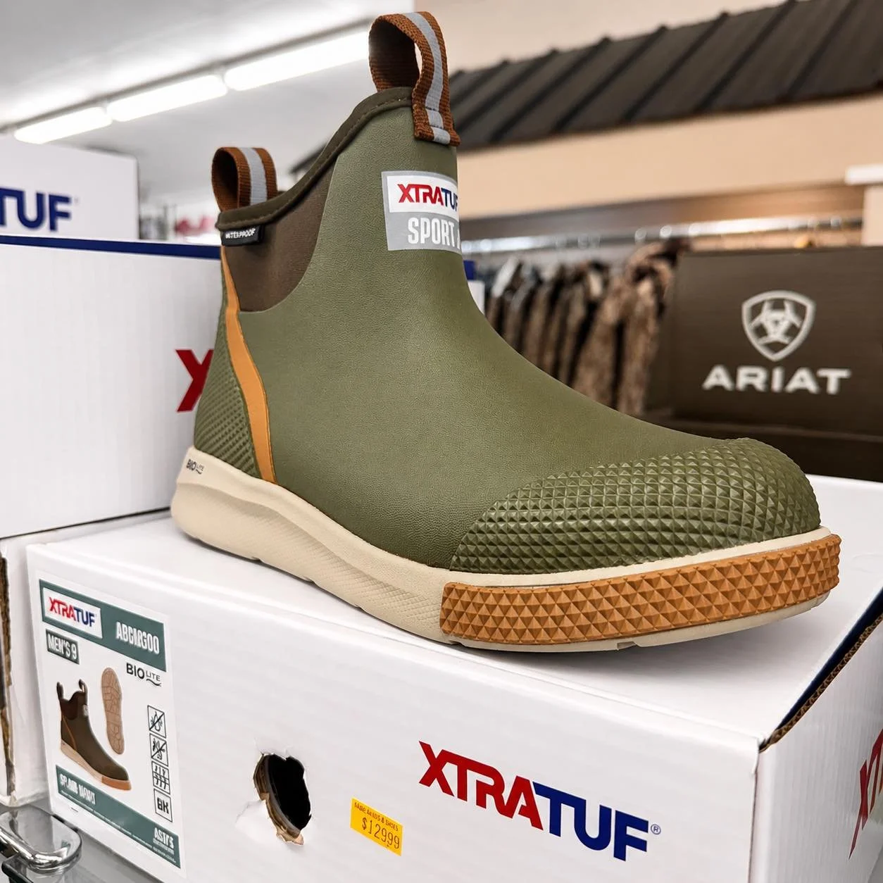 Built for the mud. Made for the work. Tough enough for everyday.💪💪