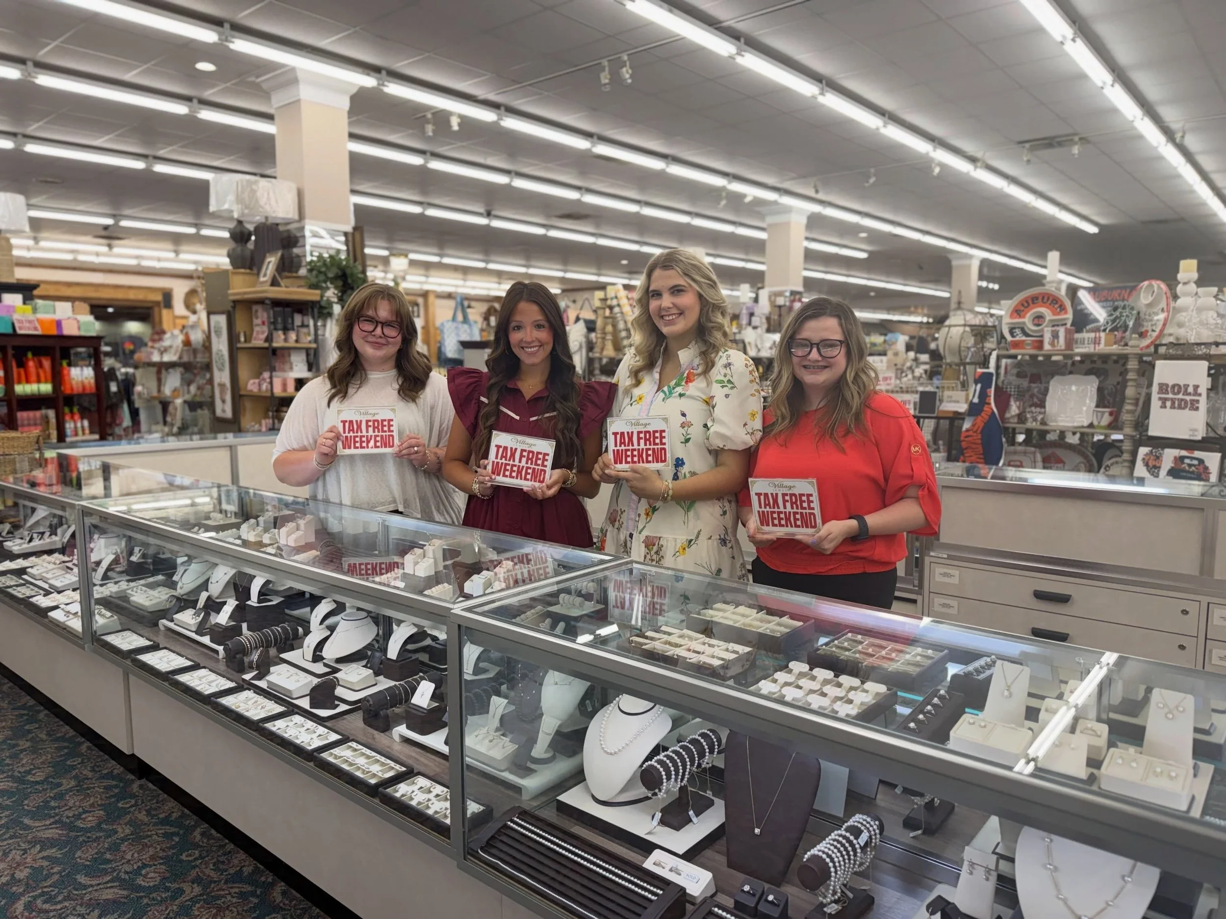 💎 YES, JEWELRY IS INCLUDED! 💎

🤍DAY 2🤍

Tax Free Weekend is here, and that means the sparkle is TAX FREE too! ✨💍

Come shop rings, bracelets, necklaces, earrings &amp; more&mdash;ALL TAX FREE! 🙌🏼

Don&rsquo;t miss it!