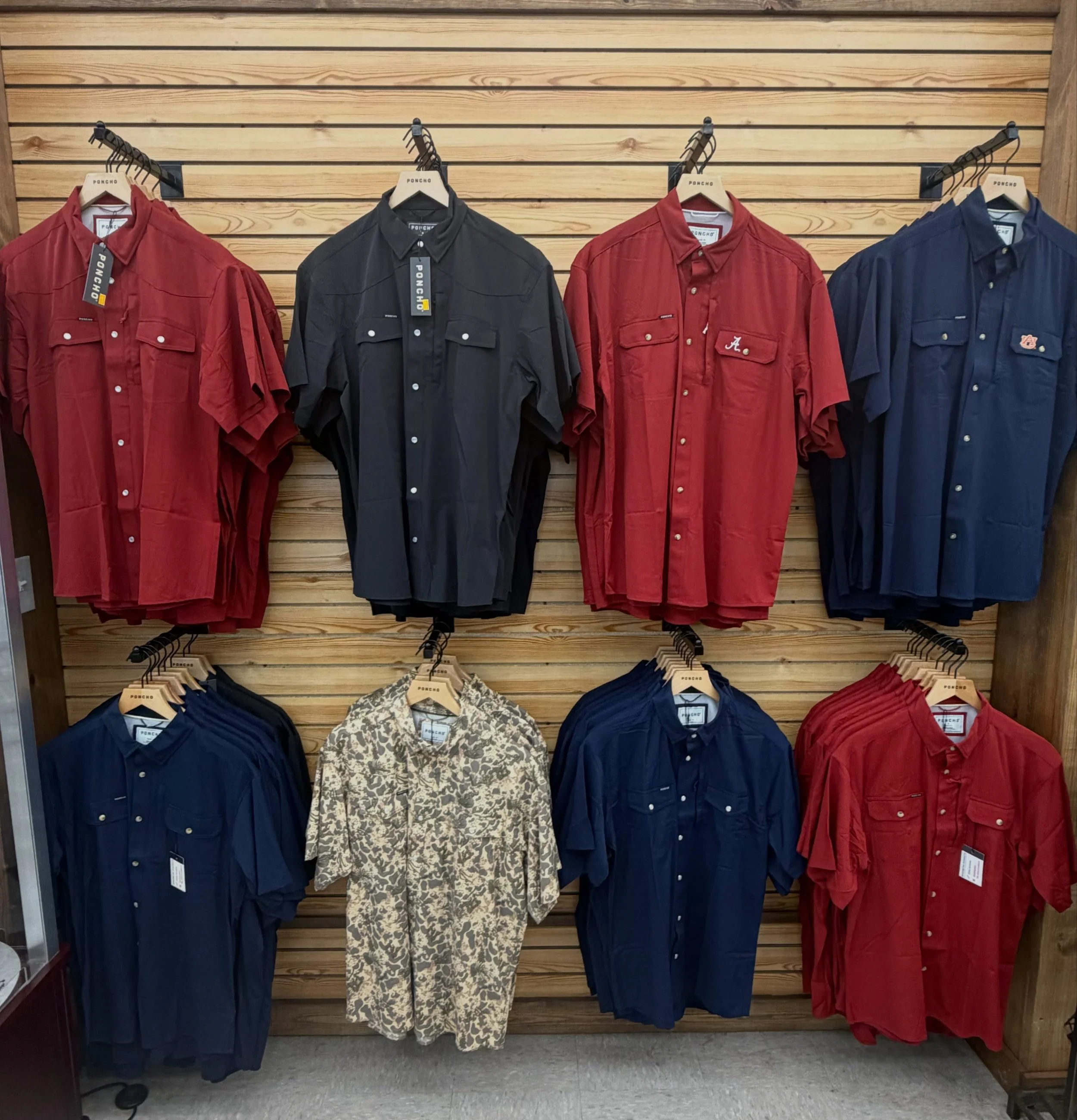 🏈😎🕊️WEEKEND WARDROBE LINEUP: PONCHO EDITION!

Dove field in the morning ➡️ college football in the afternoon! 🙌 Poncho has you covered for BOTH. From camo to your favorite team colors, these are made for September Saturdays! 🏈🕊️

Dove season + 