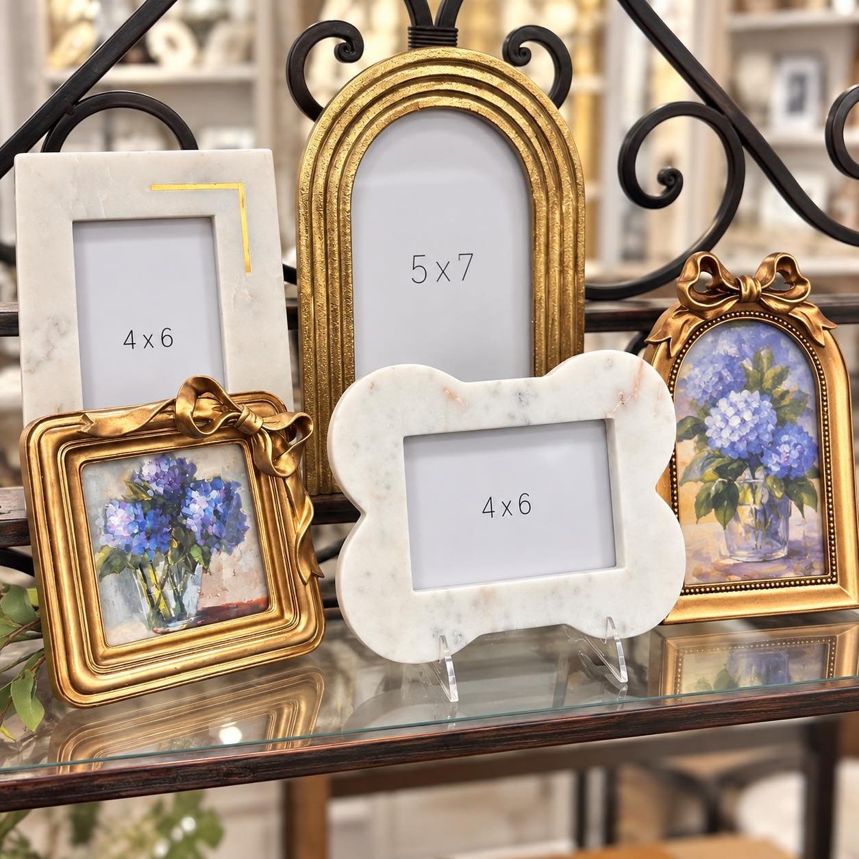 We have frames for styled home! Come pick your favorite today! 🖼️🤩