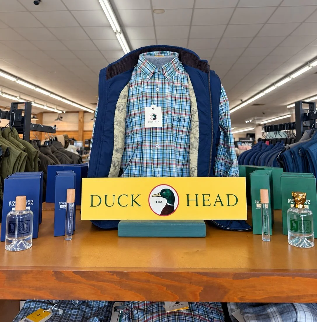 This men&rsquo;s Duck Head vest &amp; shirt combo is FALL PERFECTION! 🍂🍁 Perfect for fall pictures, weddings &amp; all your seasonal events!

And can we talk about that inside detail?! 😍 Vests available in olive &amp; navy&mdash;come find your fal