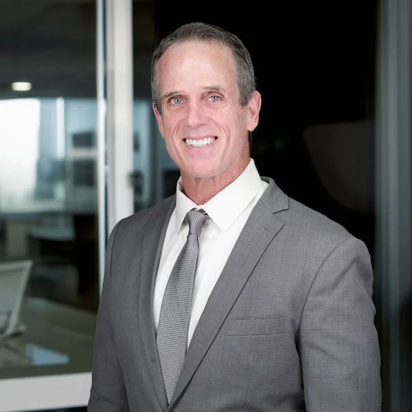 Randy Crohn is a Commercial Real Estate professional with international experience, helping hotel investors maximize returns on hotels portfolios