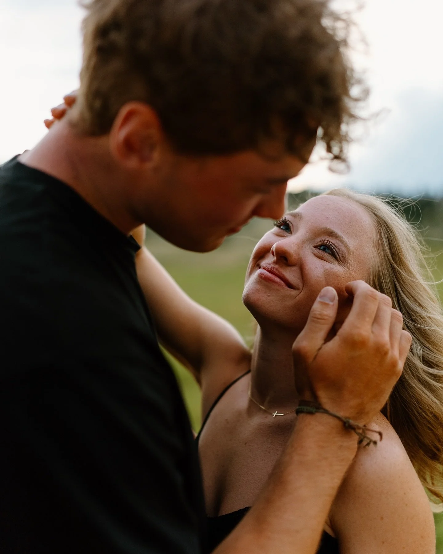 Getting to capture my friends in love is one of the greatest blessings of my life🤍🥹

I can&rsquo;t even begin to tell you how much fun I had at their session and having the opportunity to capture their love🤍

#photographer #photography #couple #co