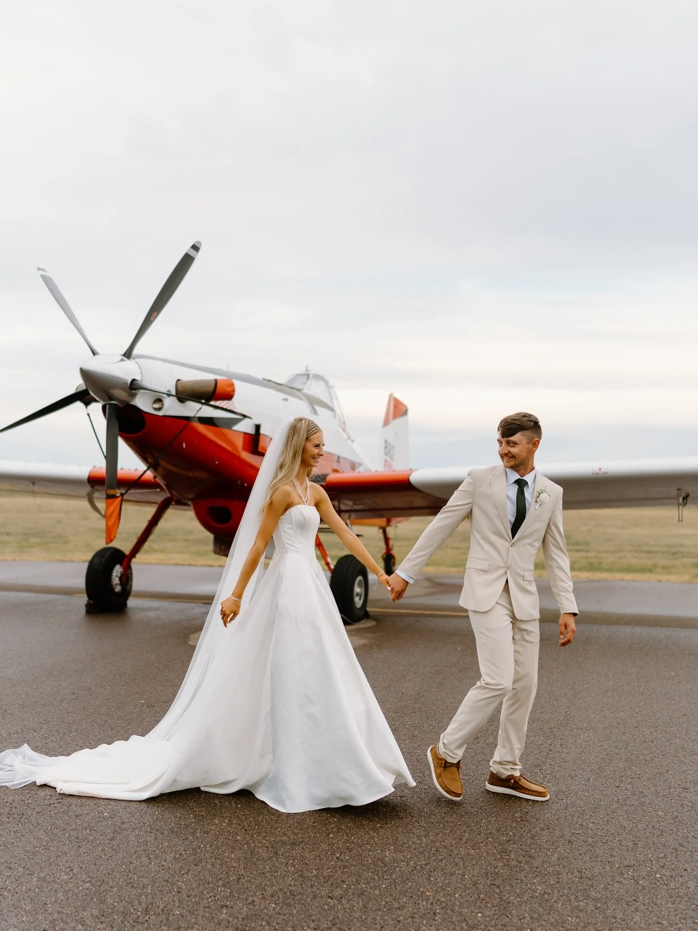 10/10 recommend getting married at an airport for the coolest photos✈️💌🕊️

I have limited availability for 2026 &amp; 2027 and I&rsquo;d love to capture your love story! Go to my website or message me for more information!!

#wedding #weddingphotog