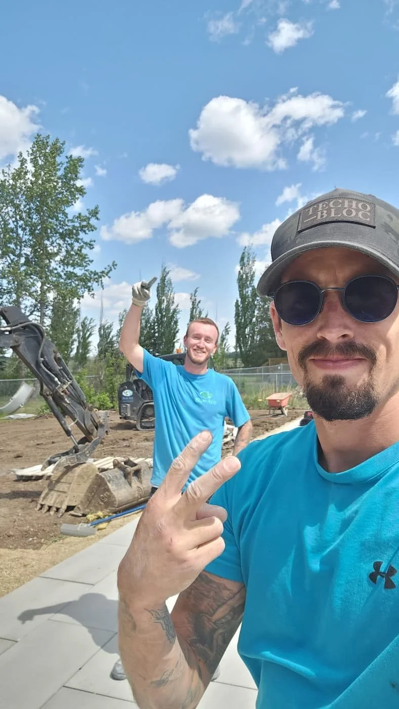 Team photo building on site